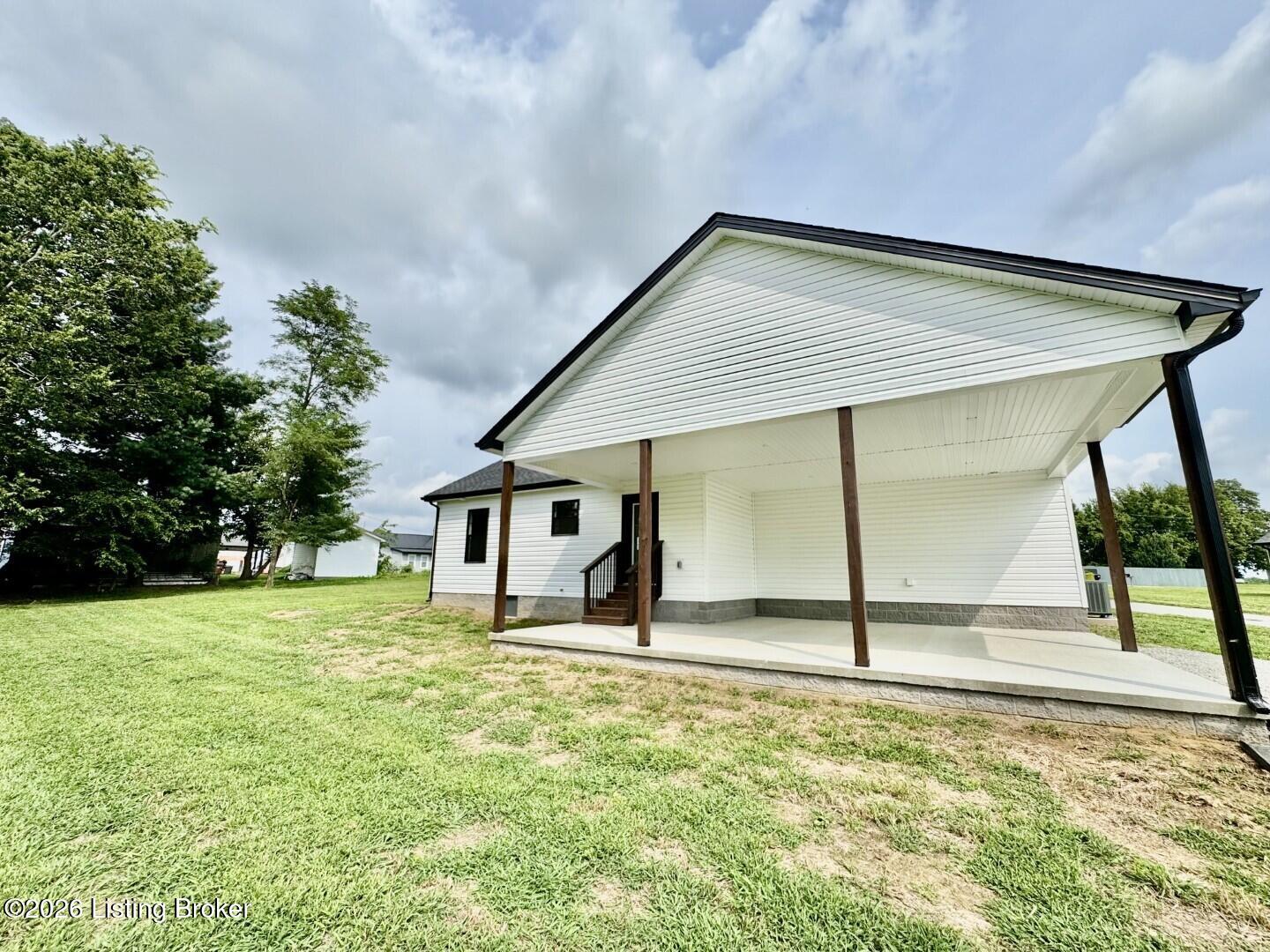 100 Foster Ln Property Photo 31