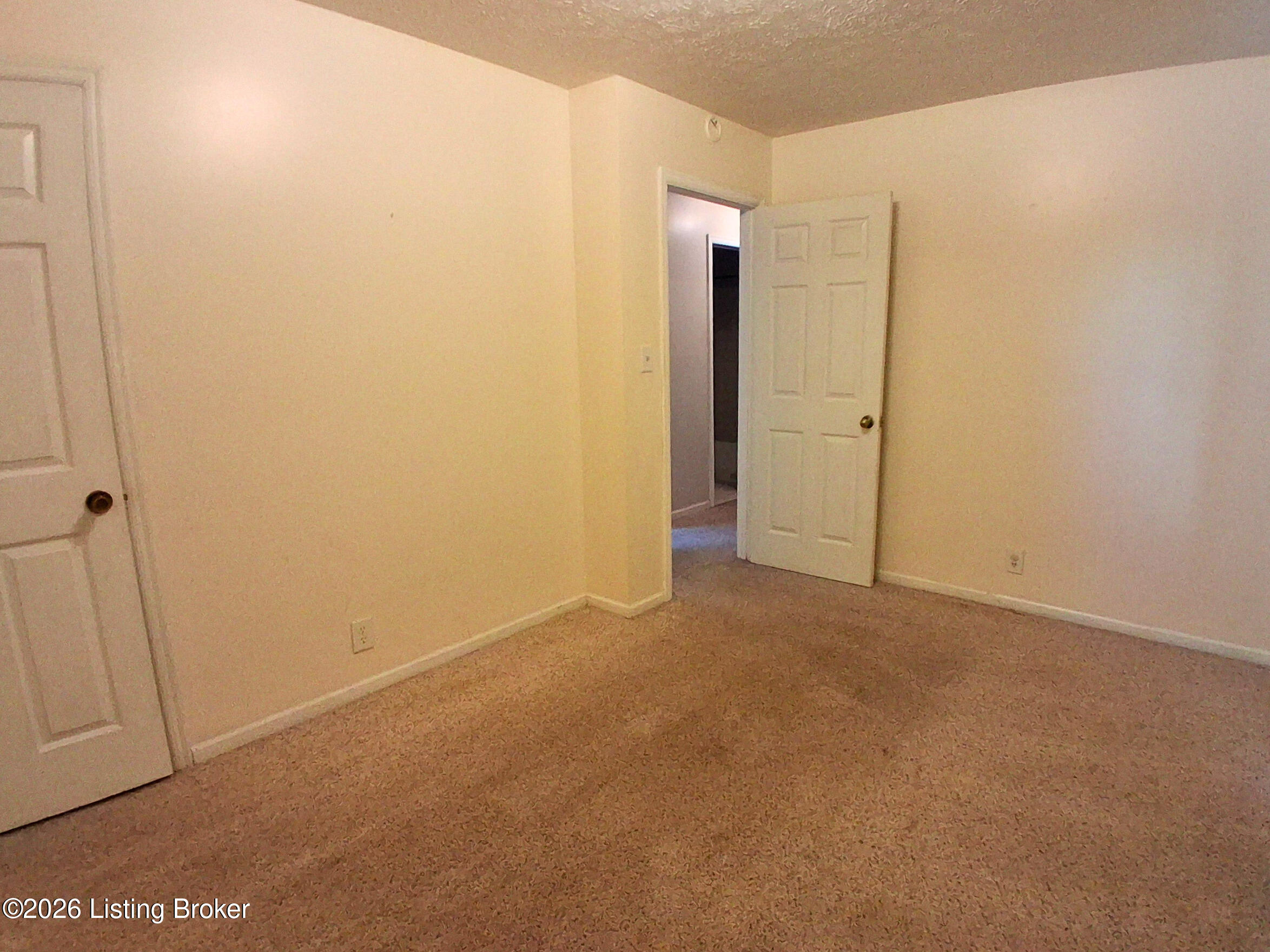 2510 Cambridge Dr Property Photo 11