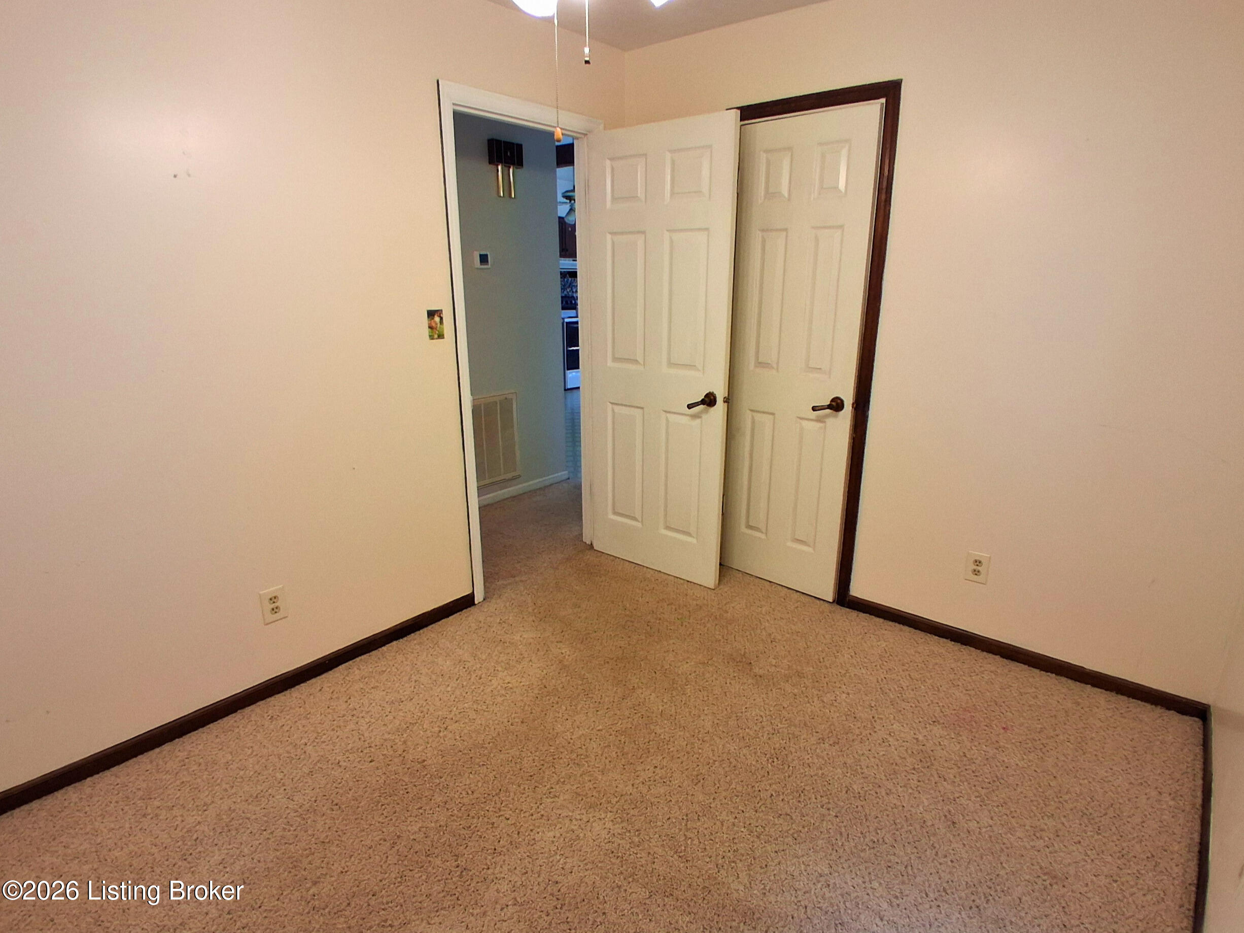 2510 Cambridge Dr Property Photo 14