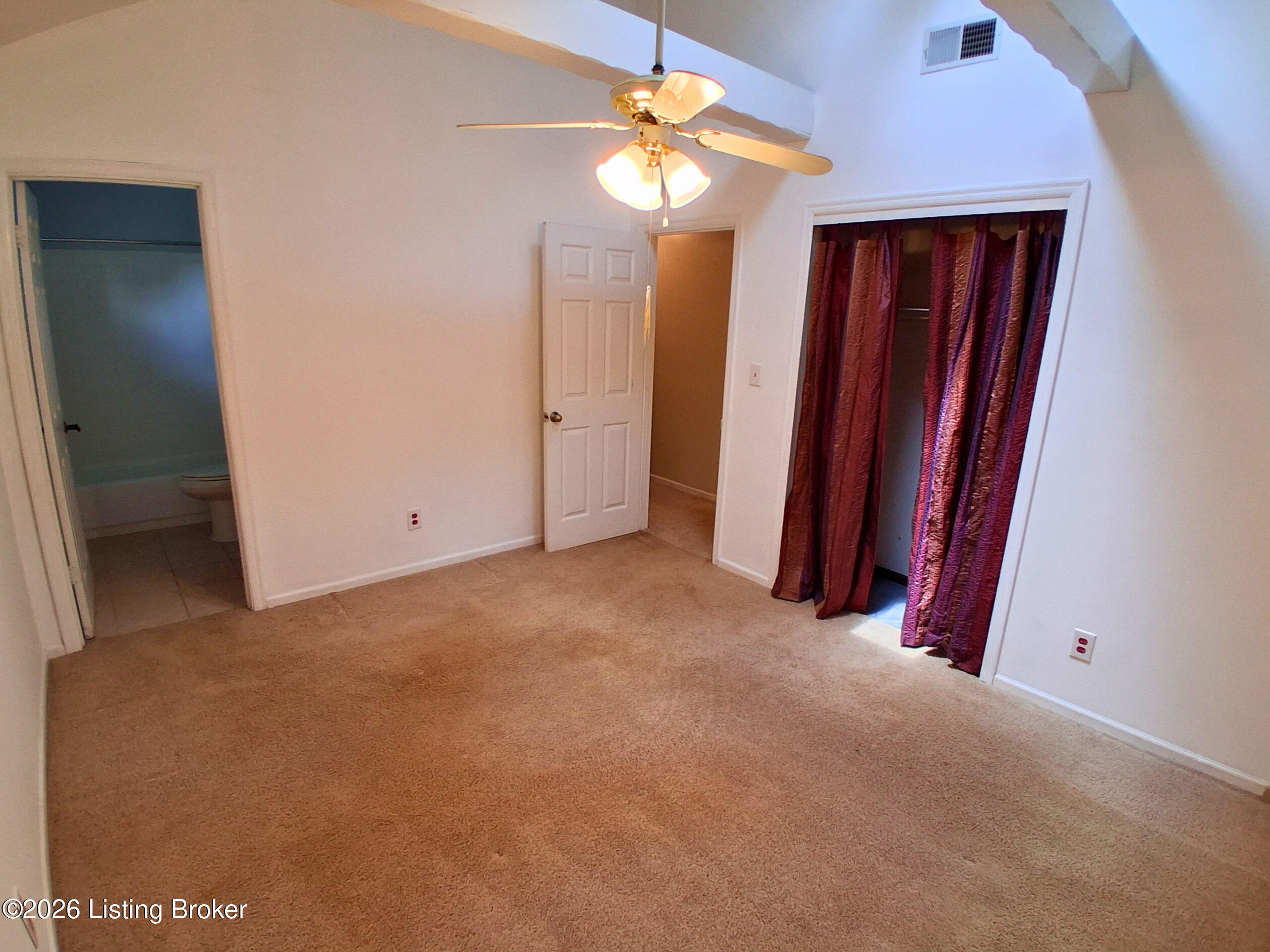 2510 Cambridge Dr Property Photo 15