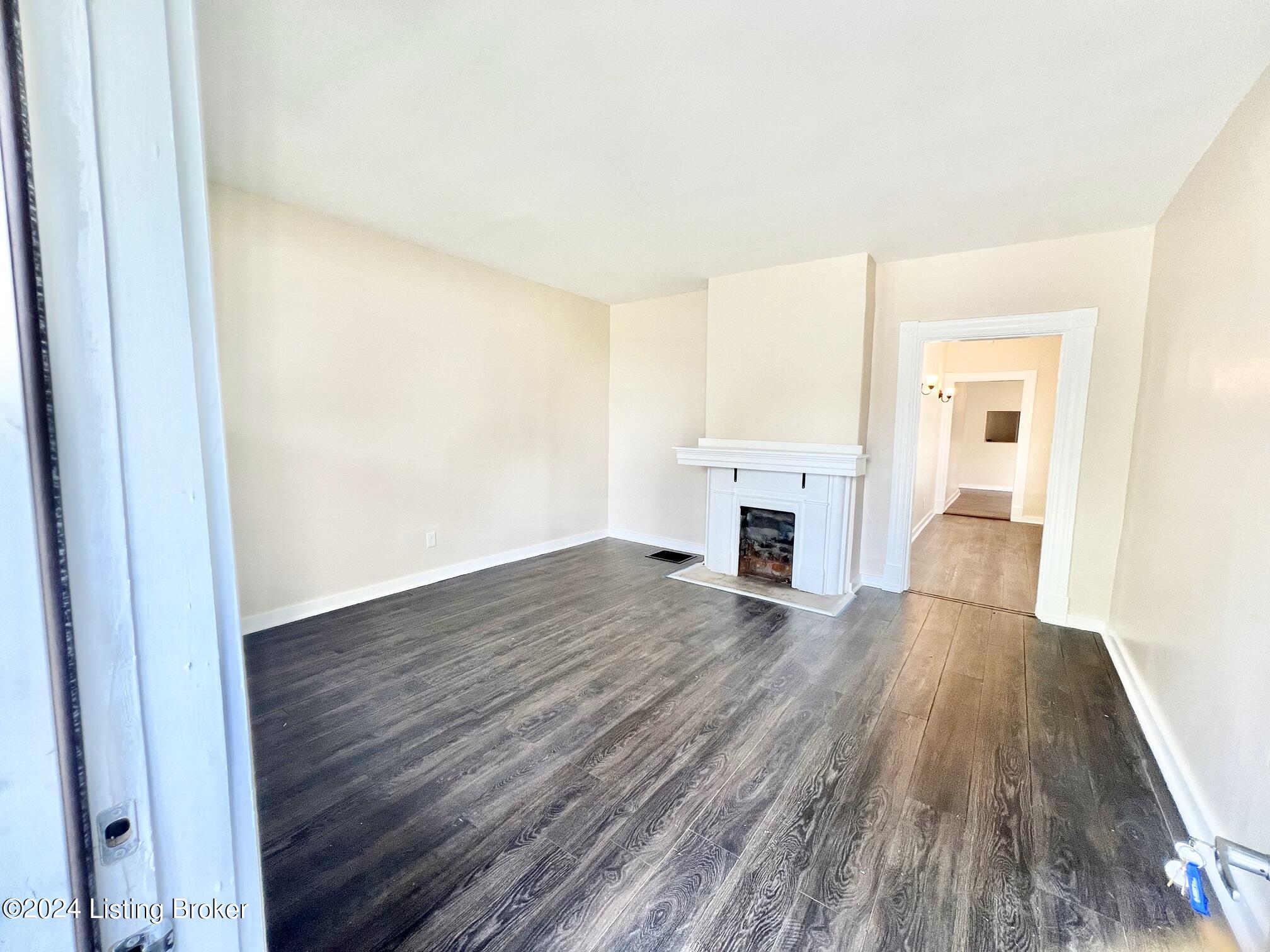 2337 Magazine St Property Photo 6