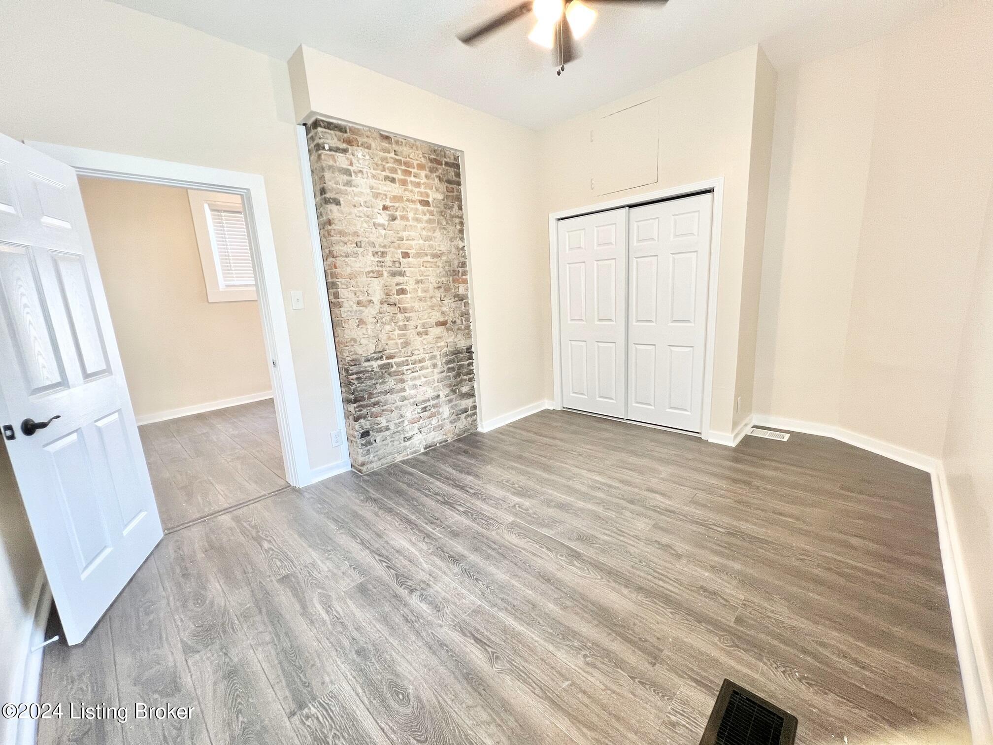 2337 Magazine St Property Photo 10