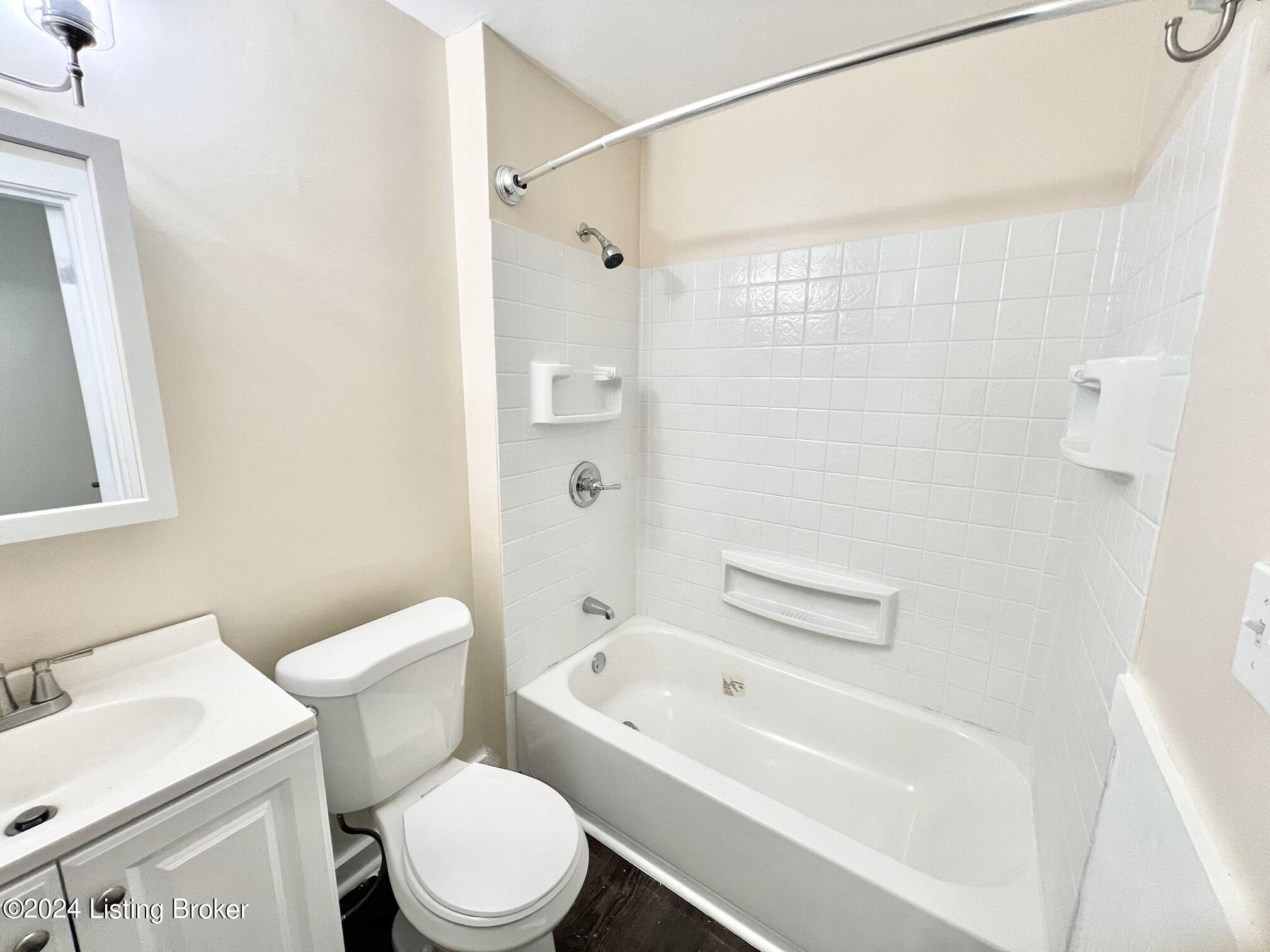 2337 Magazine St Property Photo 12