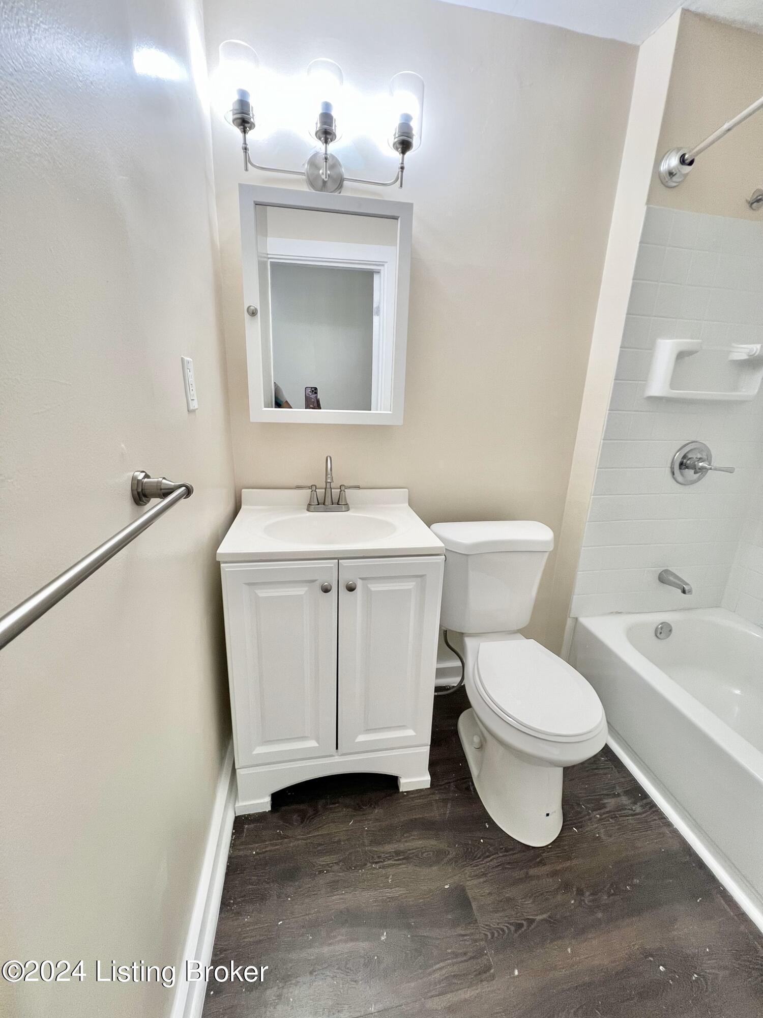 2337 Magazine St Property Photo 14