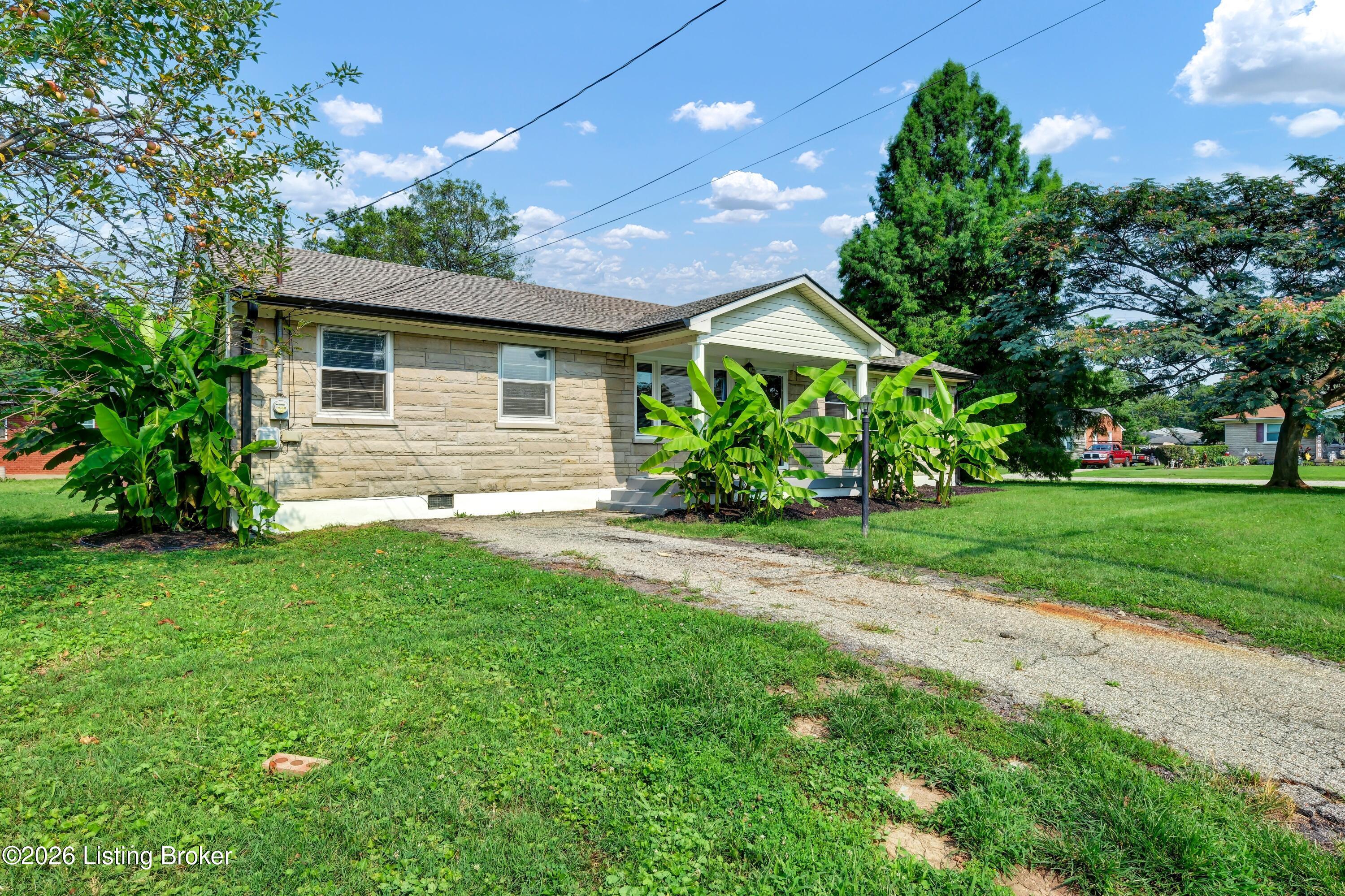 4300 Blue Sky Ct Property Photo 2