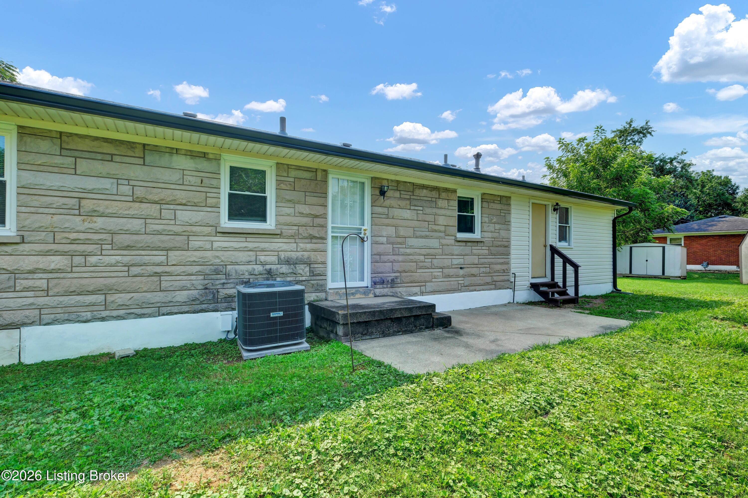 4300 Blue Sky Ct Property Photo 30