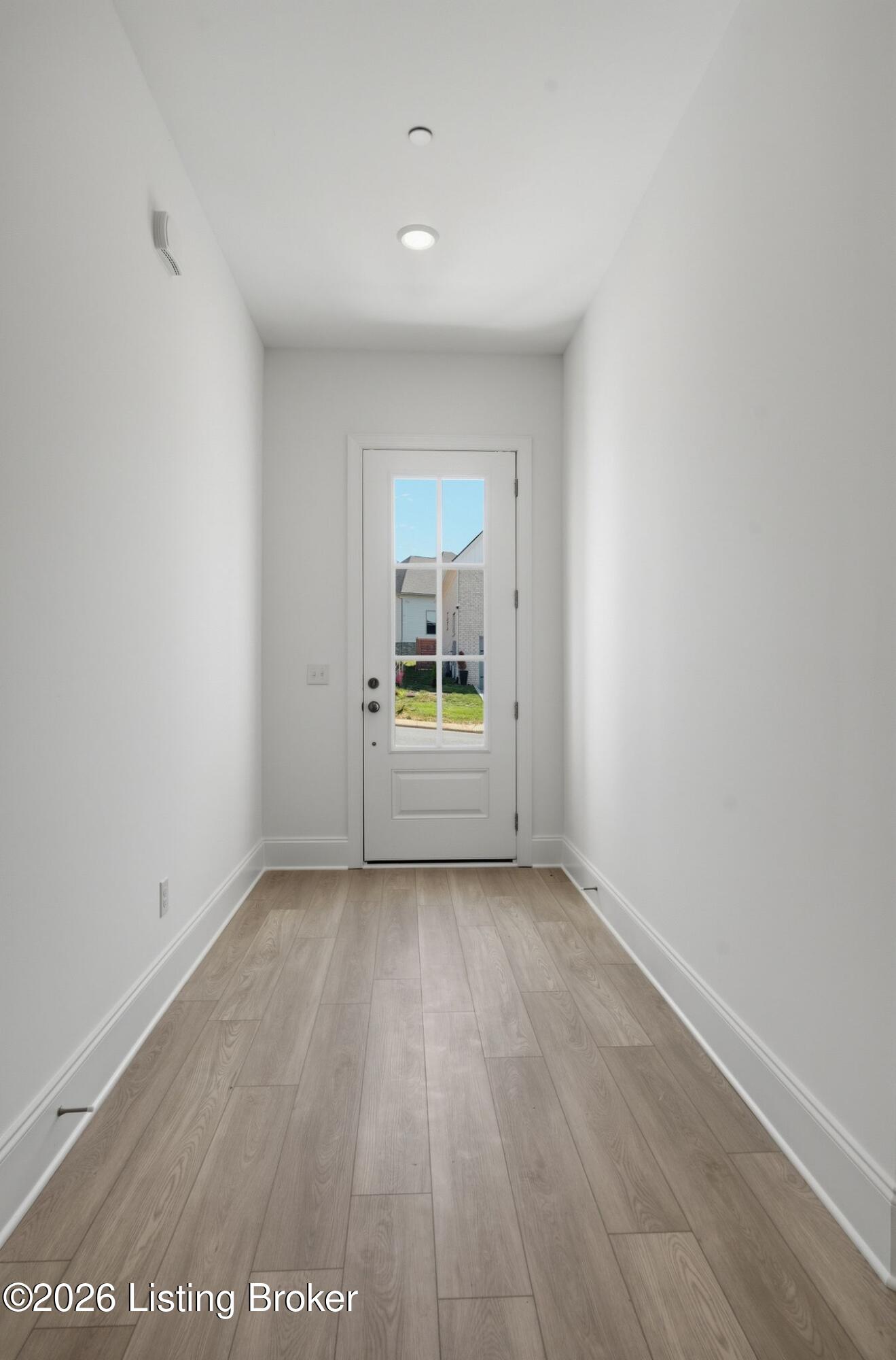 1012 Pinnacle Way Property Photo 5