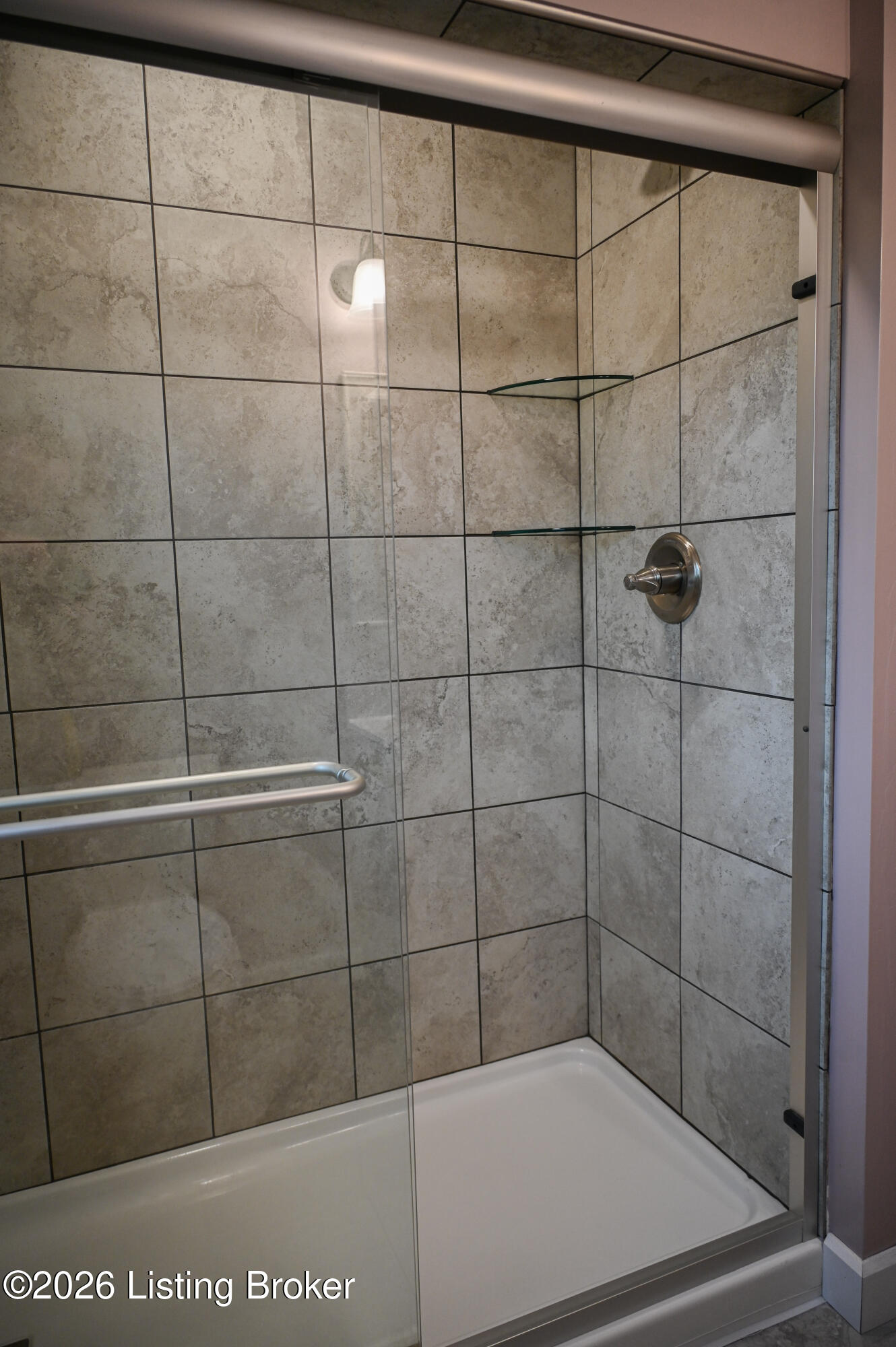 4555 Ky-433 Property Photo 10