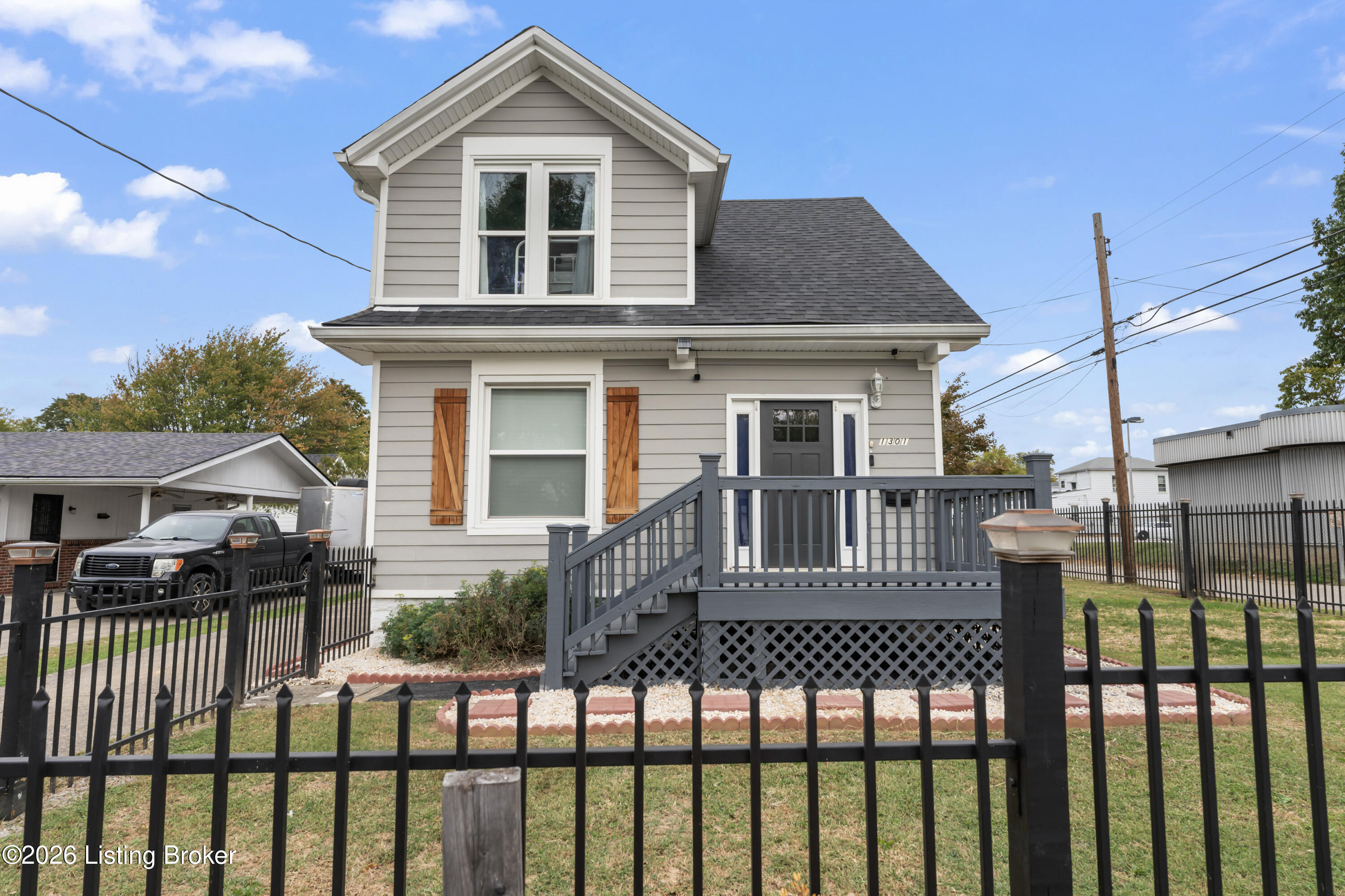 1301 Strader Ave Property Photo 2