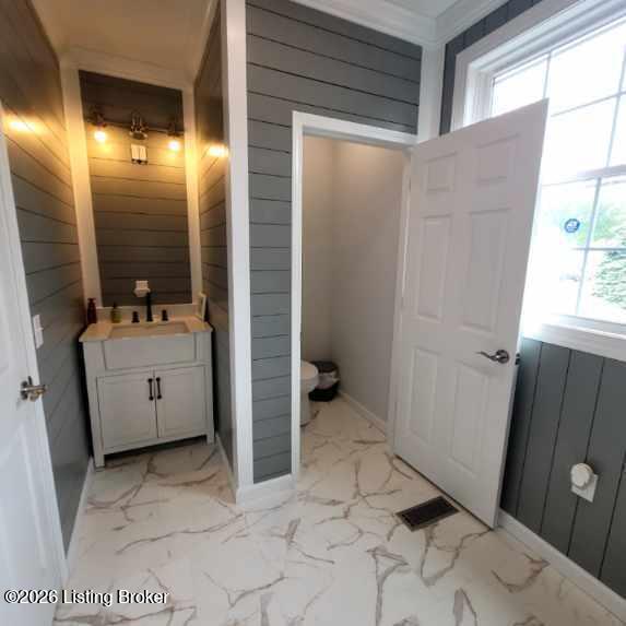 1301 Strader Ave Property Photo 24
