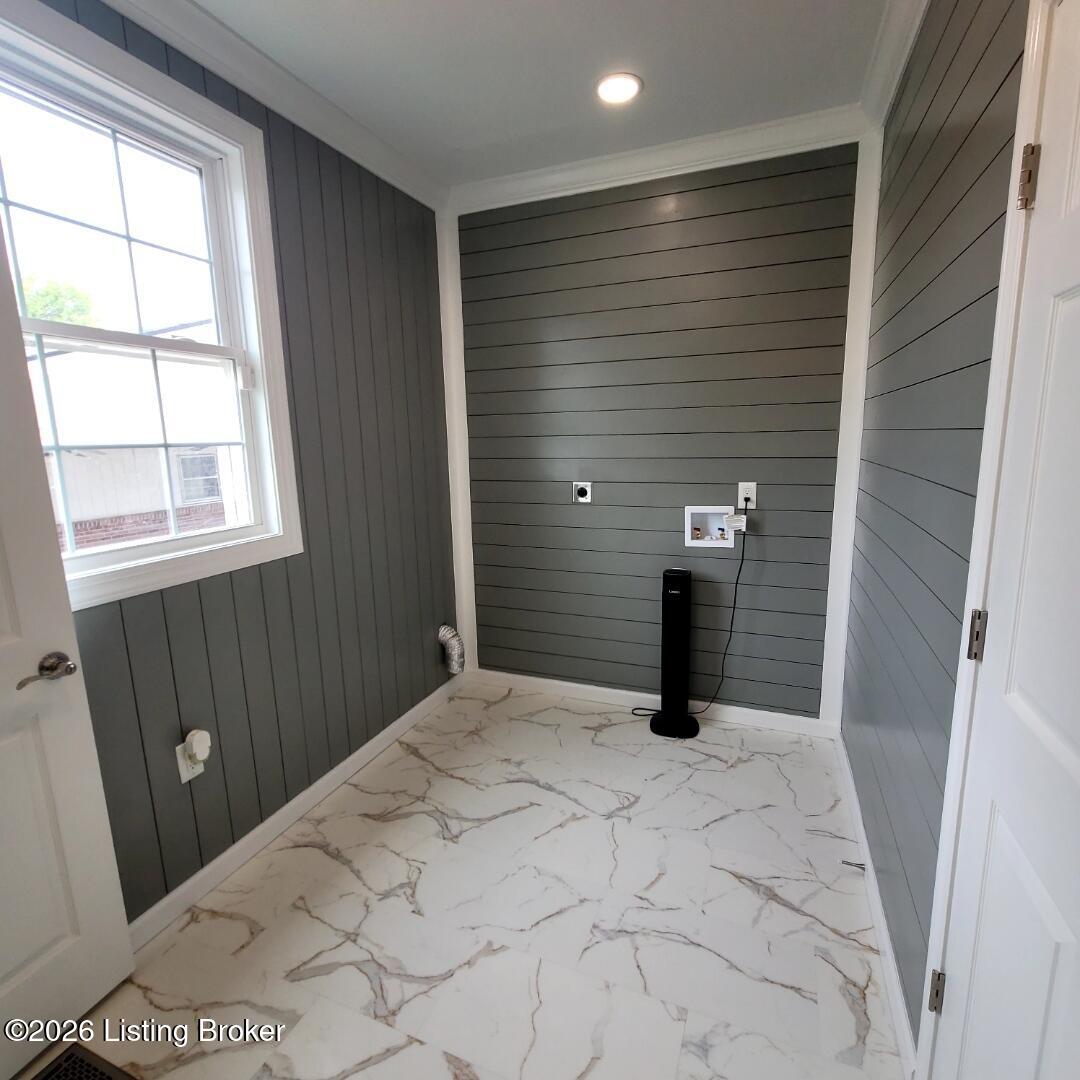 1301 Strader Ave Property Photo 25