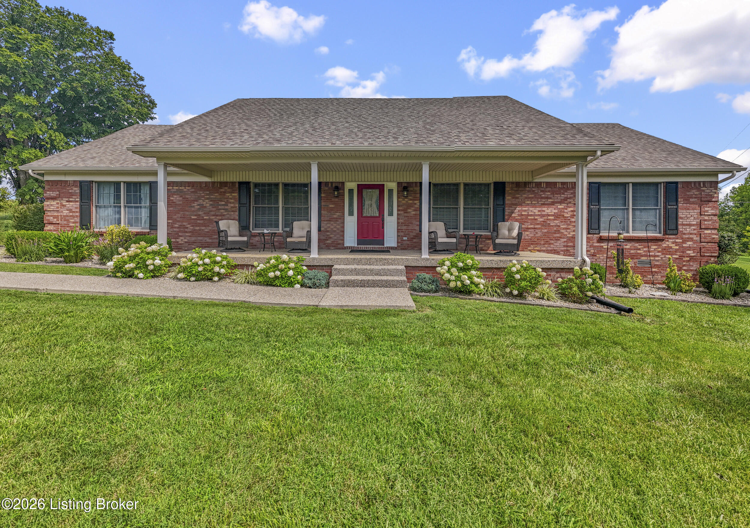 10255 Boston Rd Property Photo 1