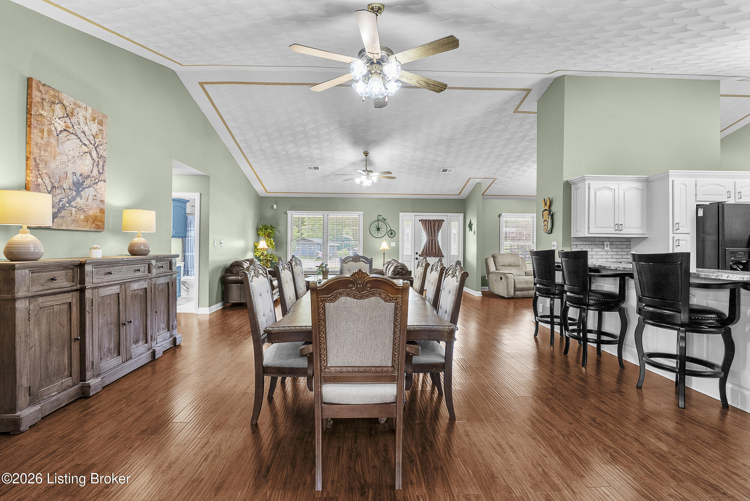 10255 Boston Rd Property Photo 8