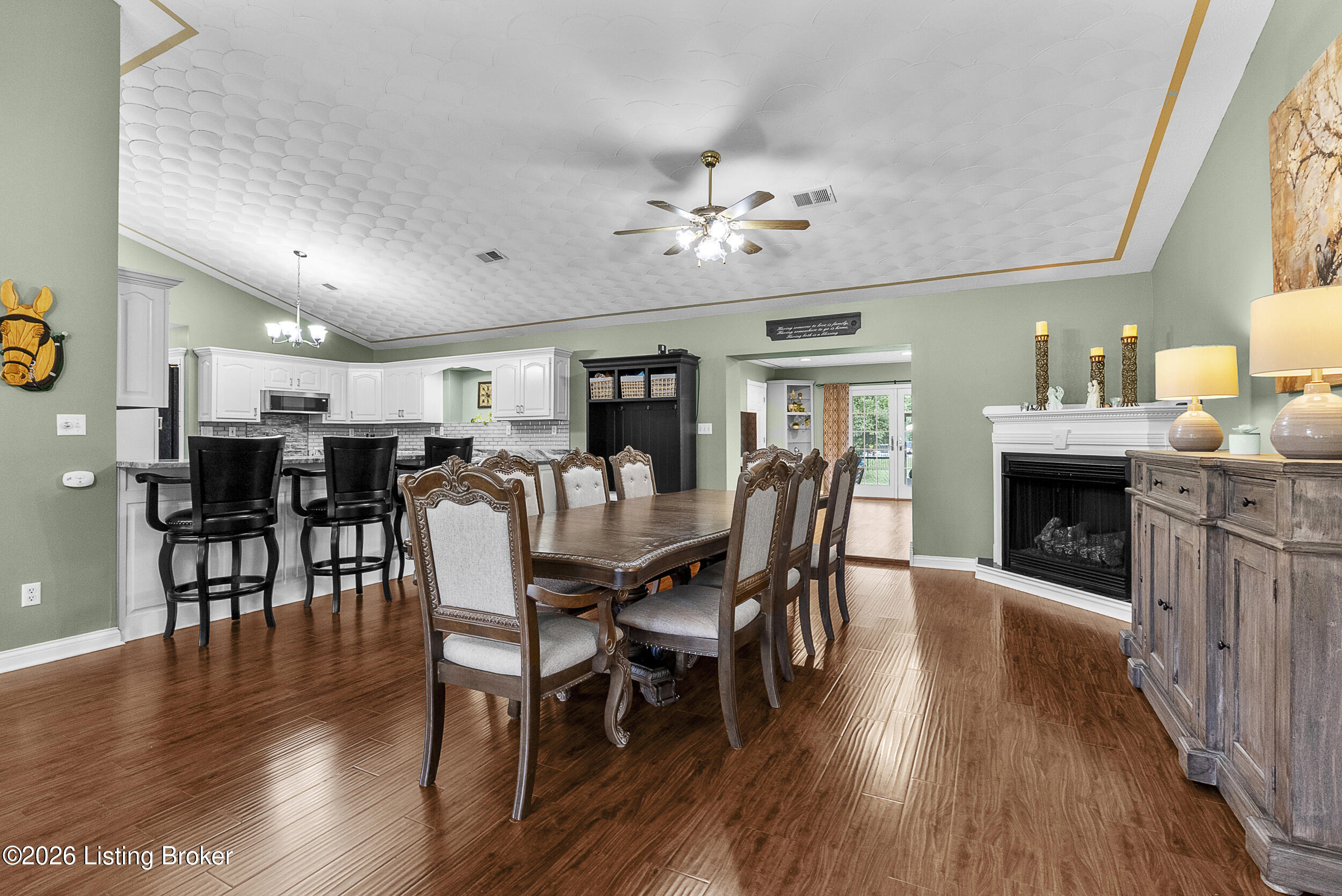 10255 Boston Rd Property Photo 15