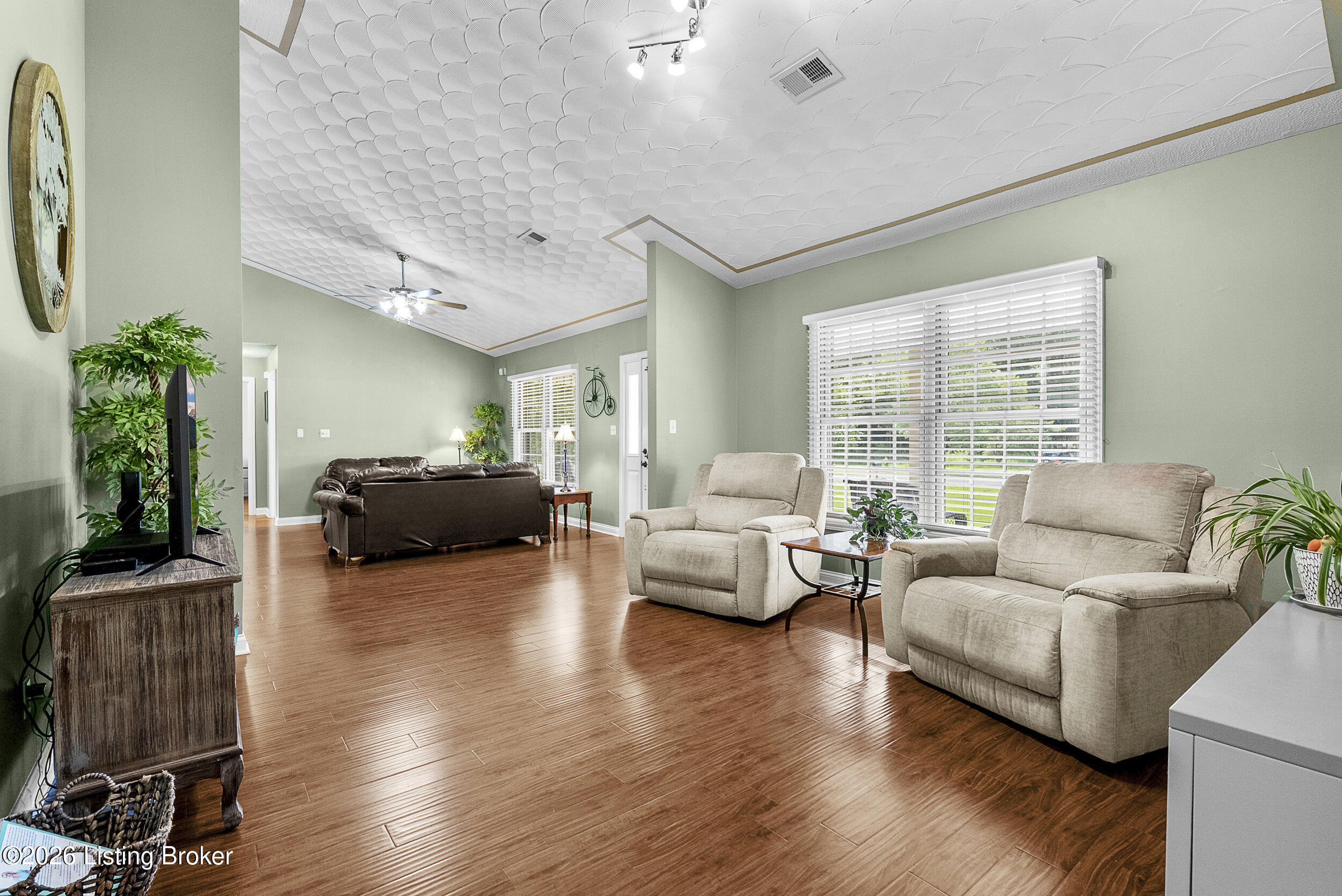 10255 Boston Rd Property Photo 16