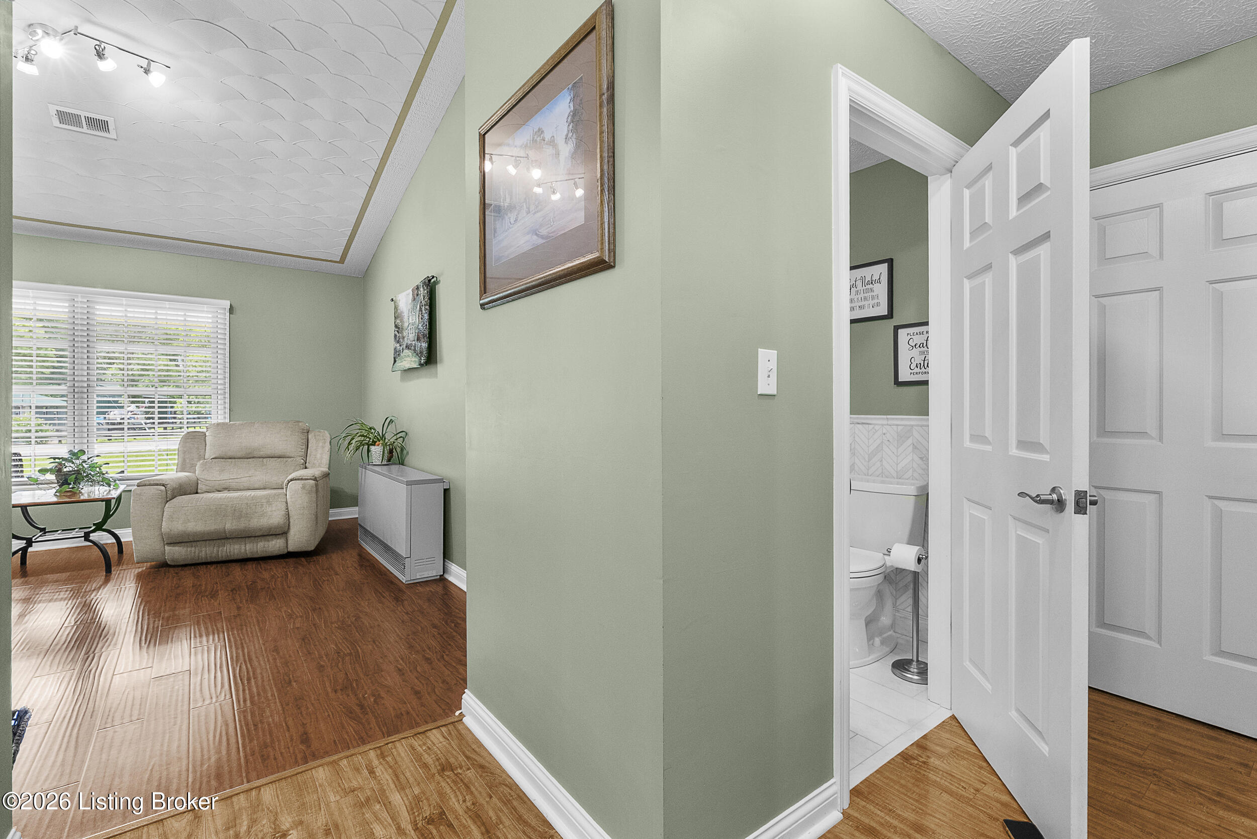 10255 Boston Rd Property Photo 37