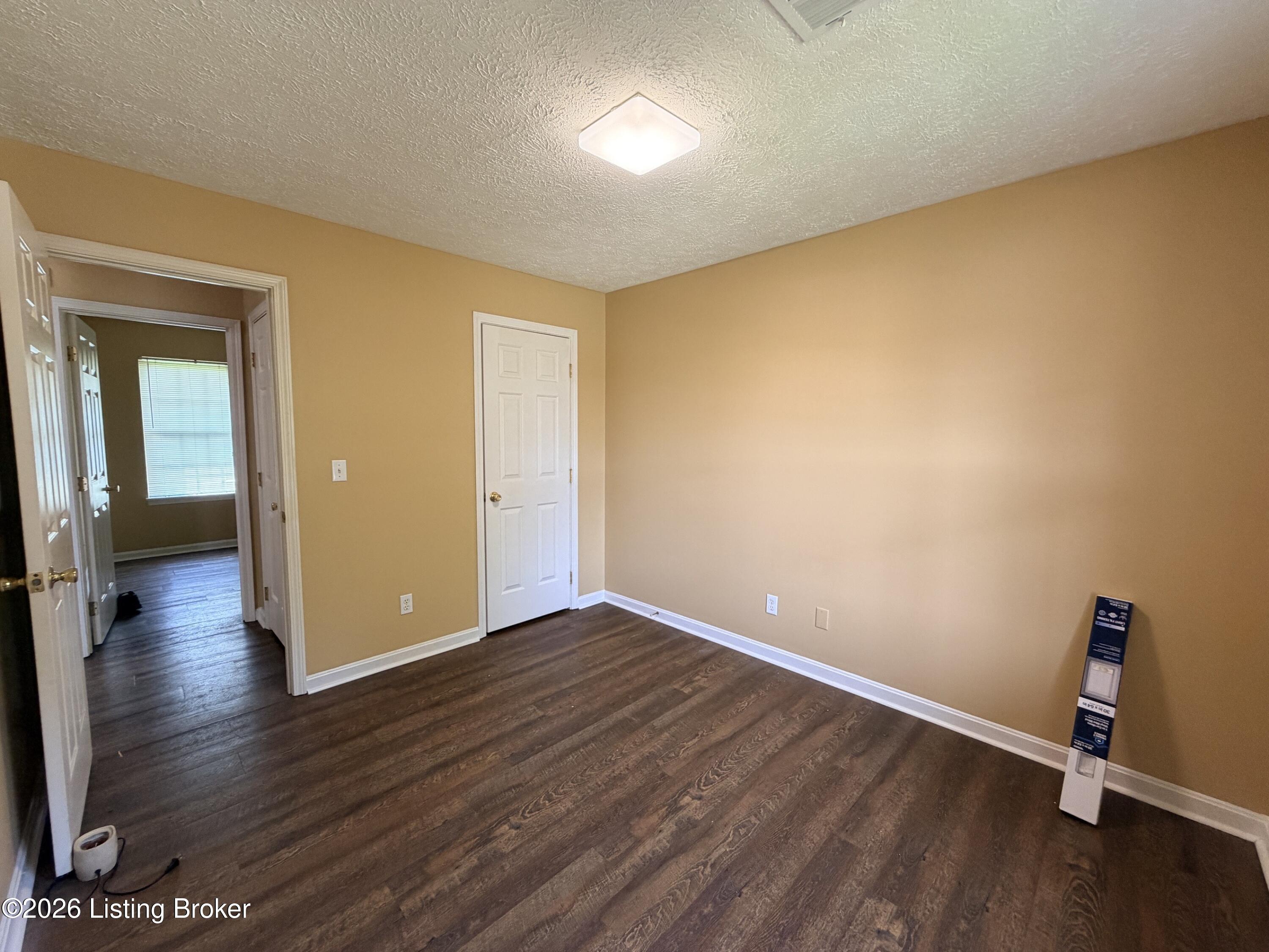 105 Carnegie Ct Property Photo 13
