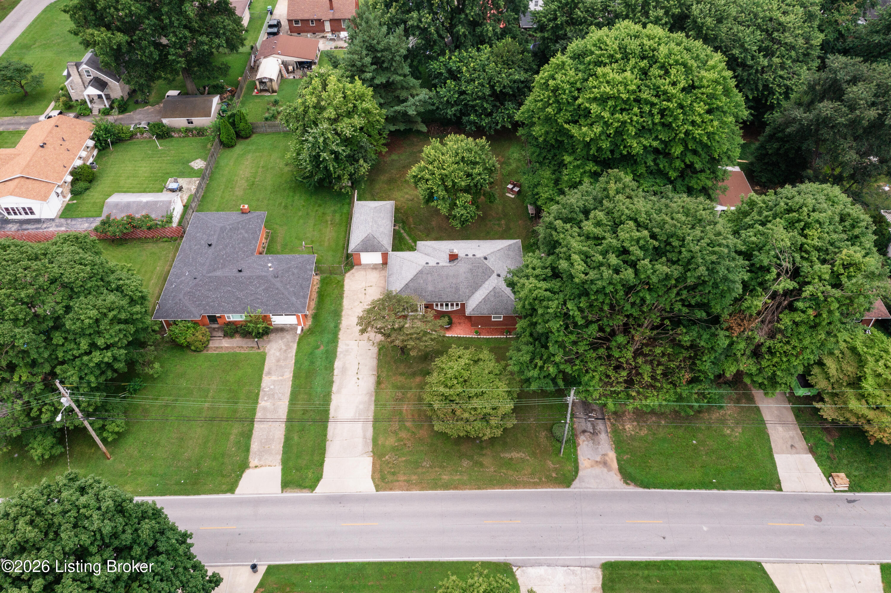 2204 Garrs Ln Property Photo 26