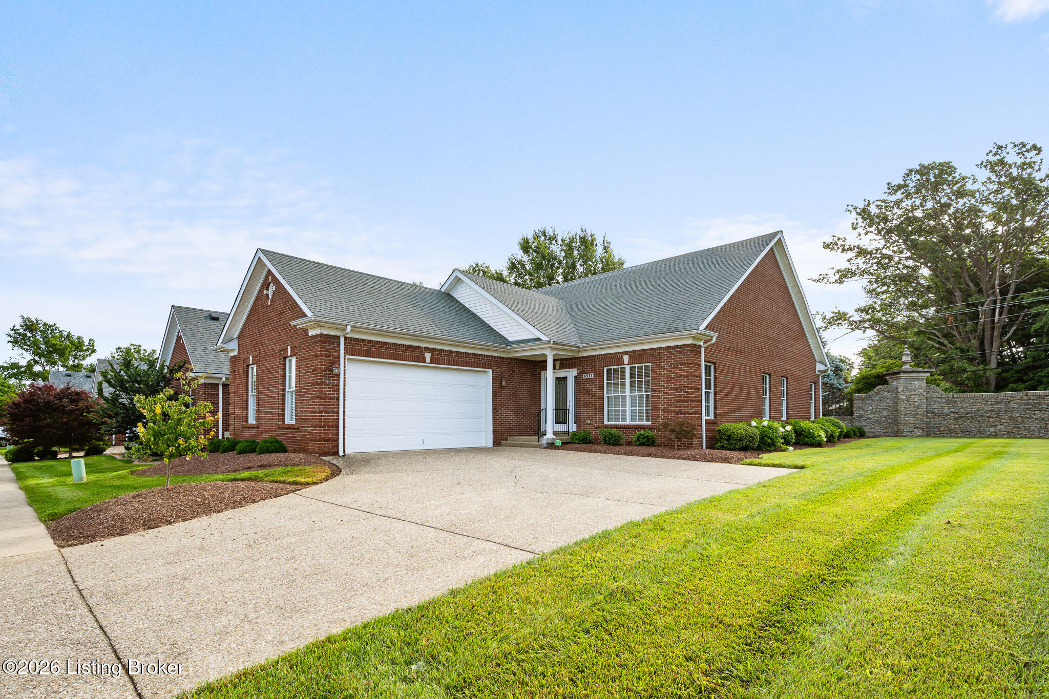 6533 Villa Spring Dr Property Photo 2