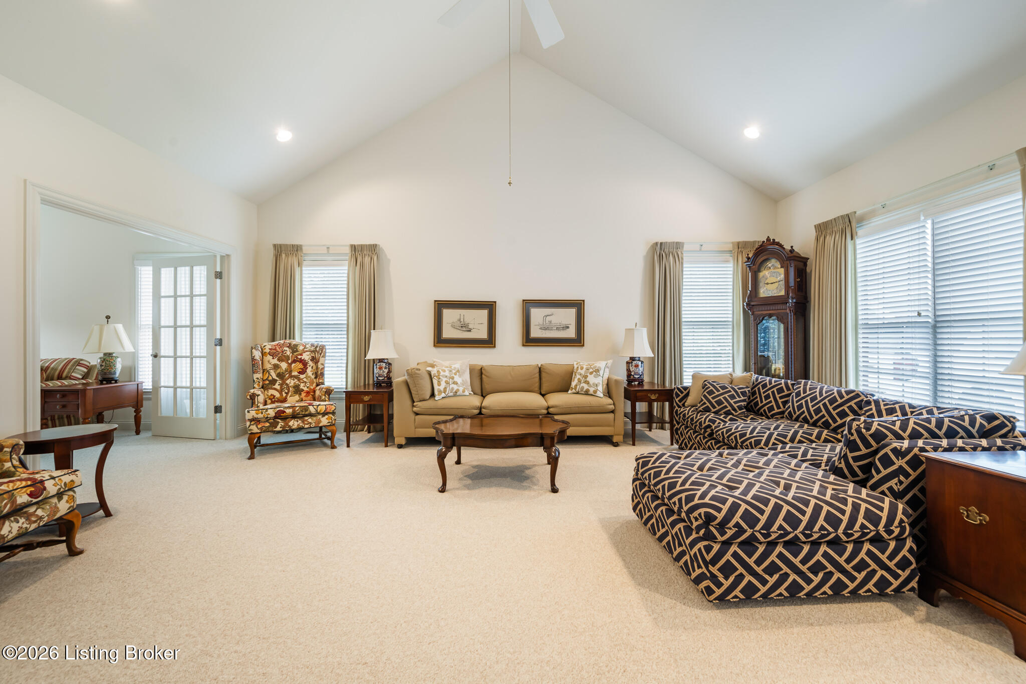 6533 Villa Spring Dr Property Photo 6