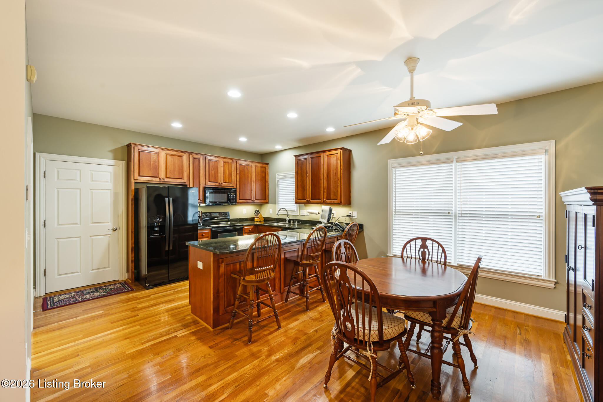 6533 Villa Spring Dr Property Photo 15