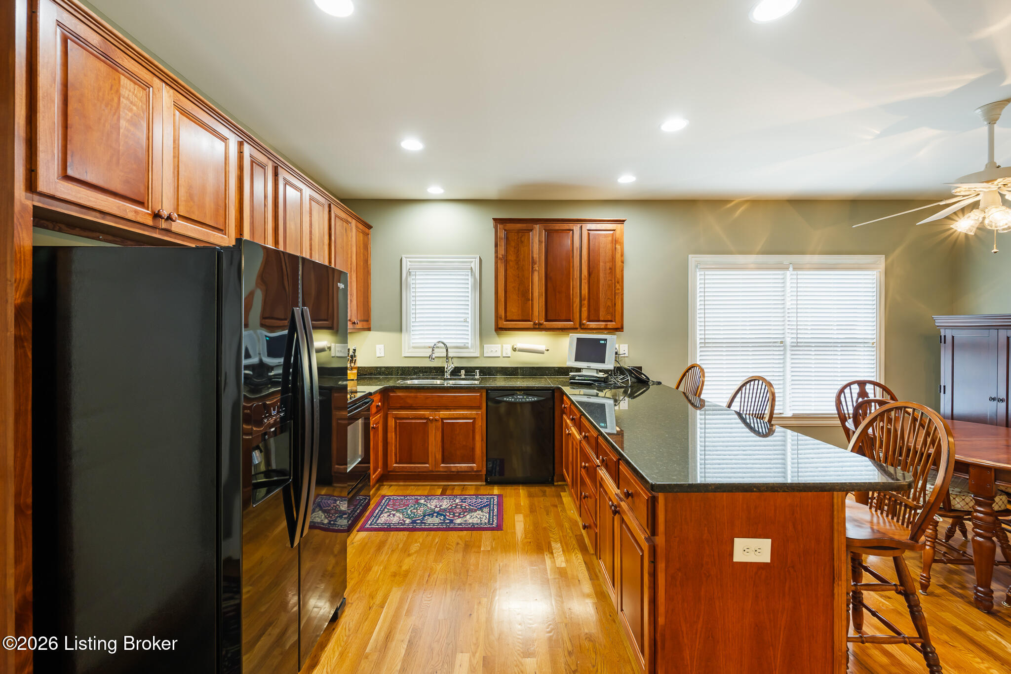 6533 Villa Spring Dr Property Photo 16