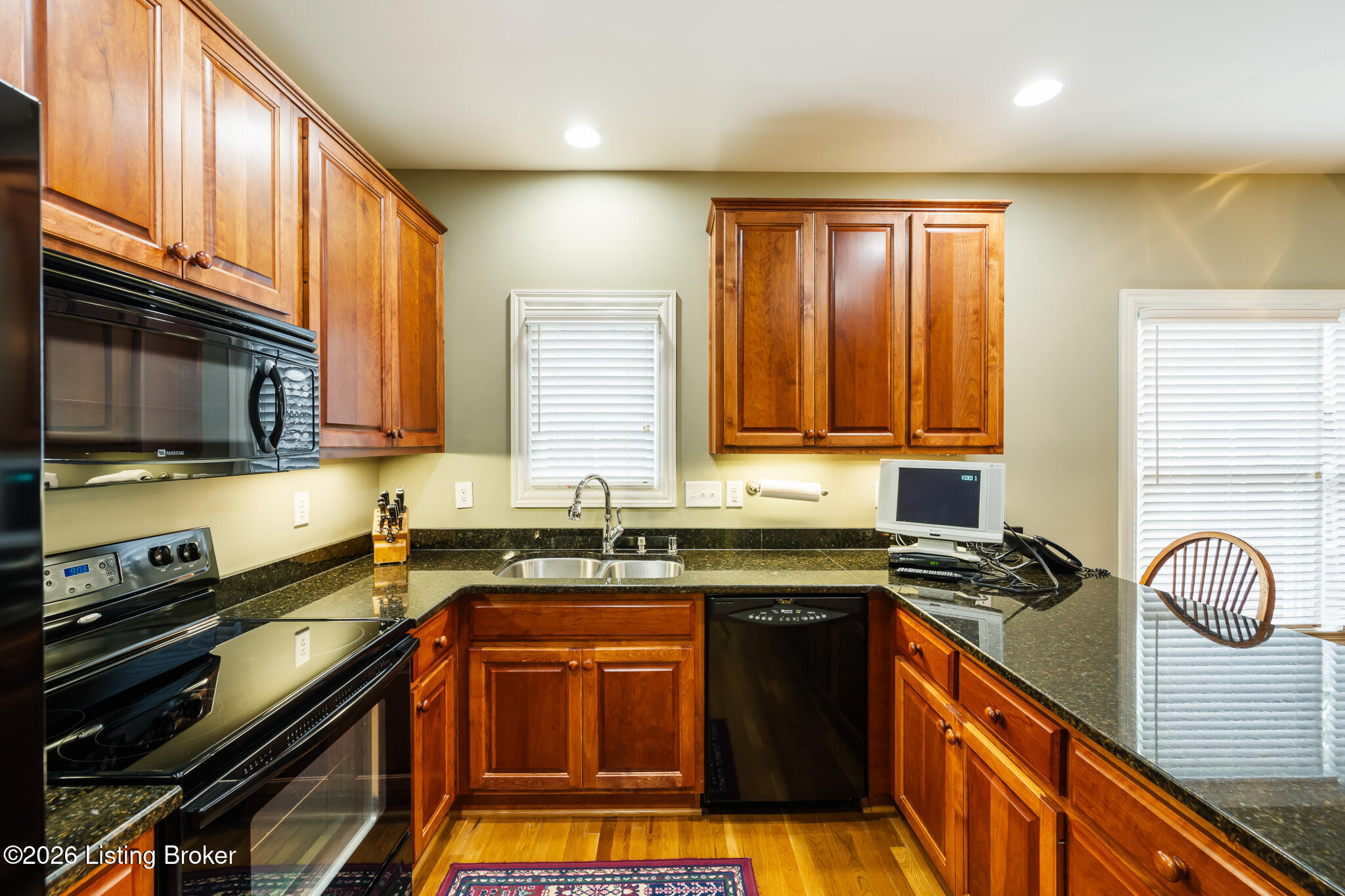 6533 Villa Spring Dr Property Photo 17