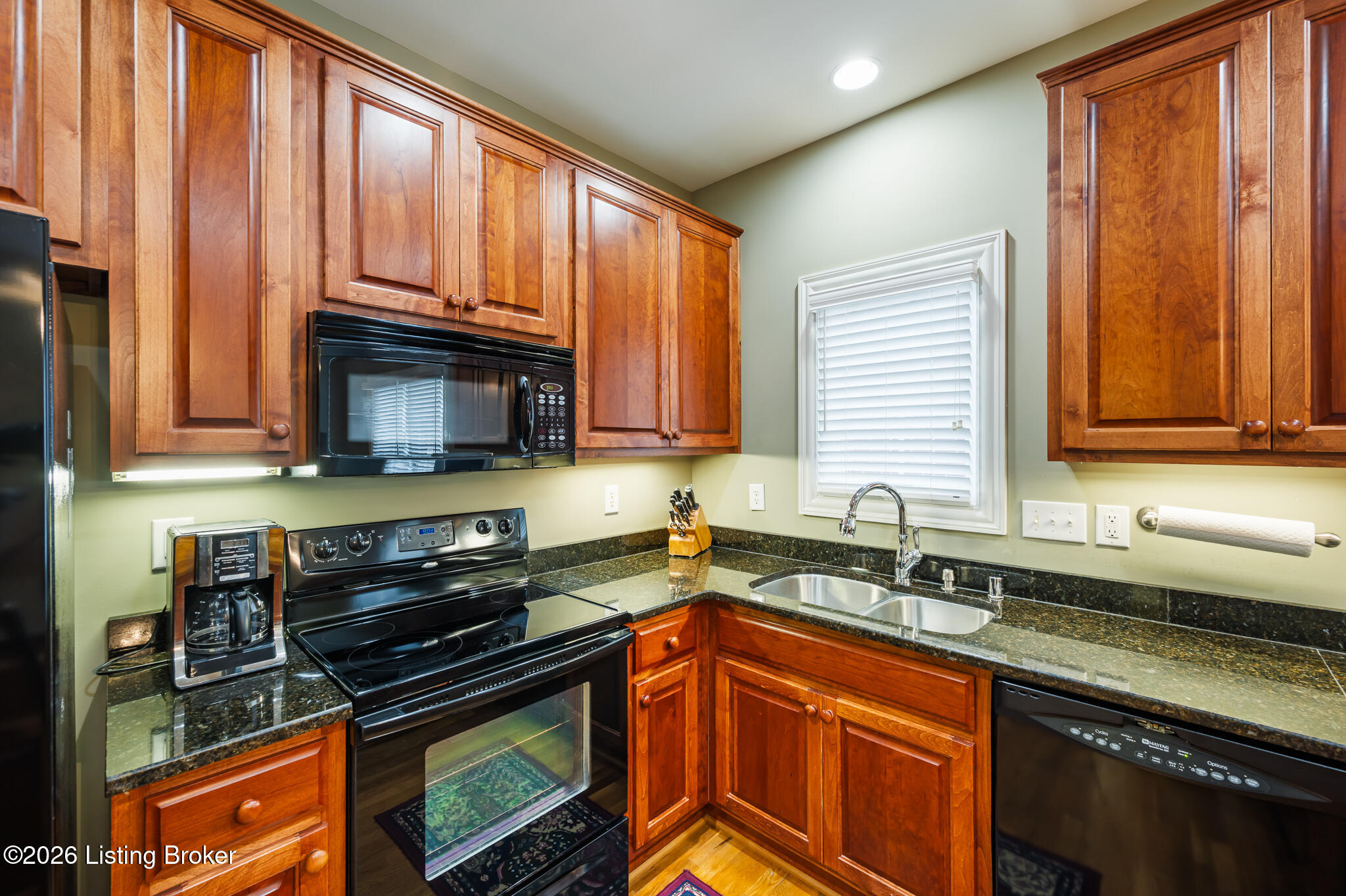 6533 Villa Spring Dr Property Photo 18