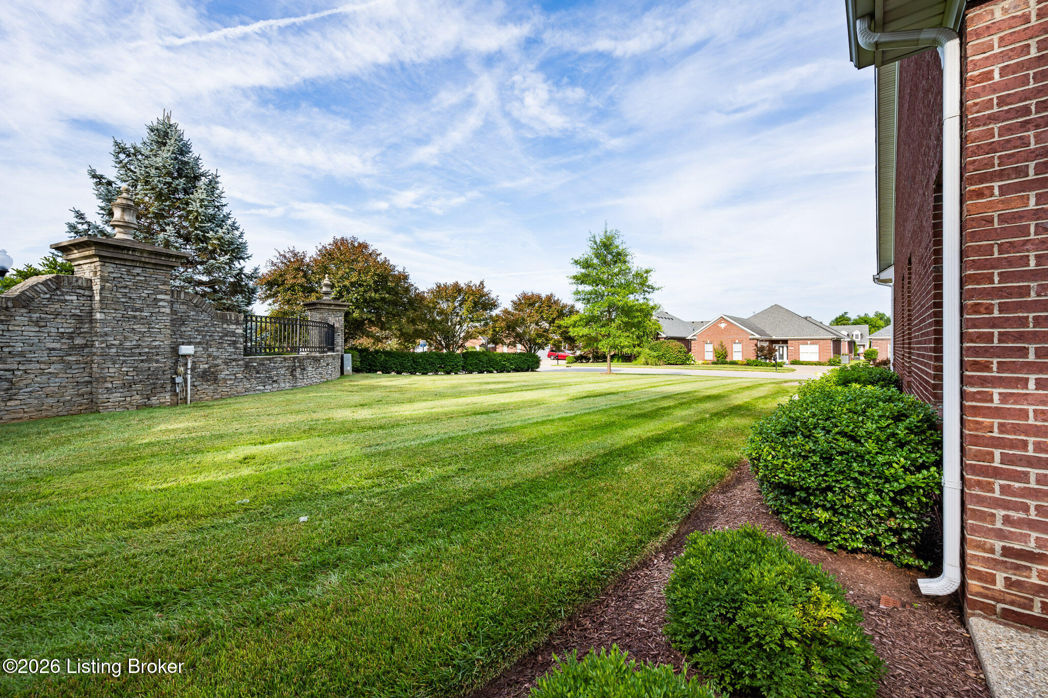 6533 Villa Spring Dr Property Photo 39