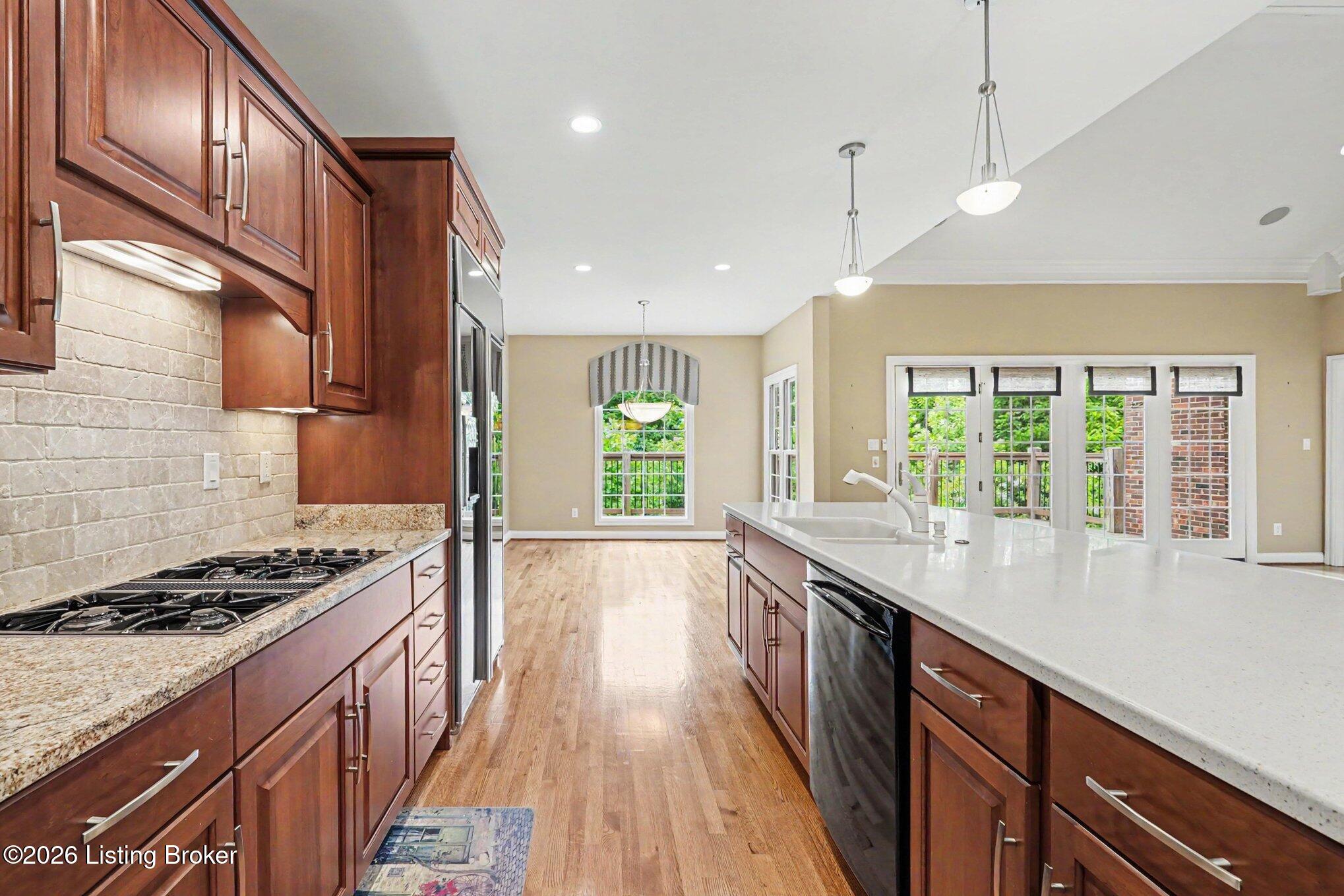 15109 Sycamore Falls Dr Property Photo 13