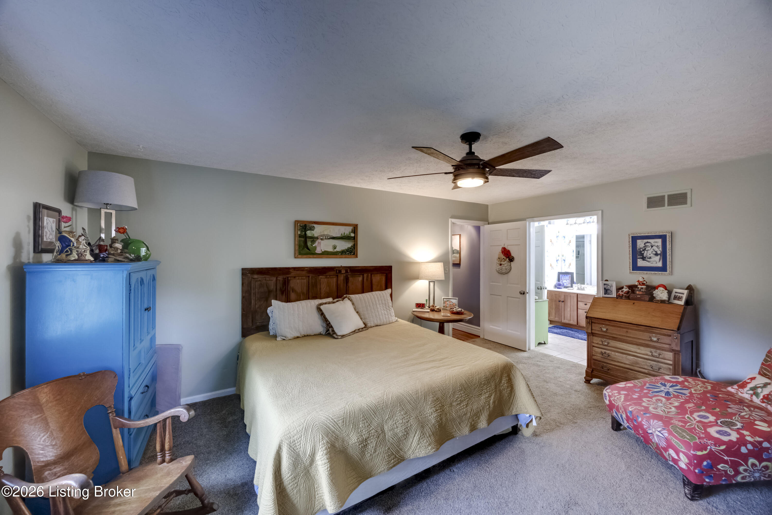 10206 Falling Tree Way Property Photo 14