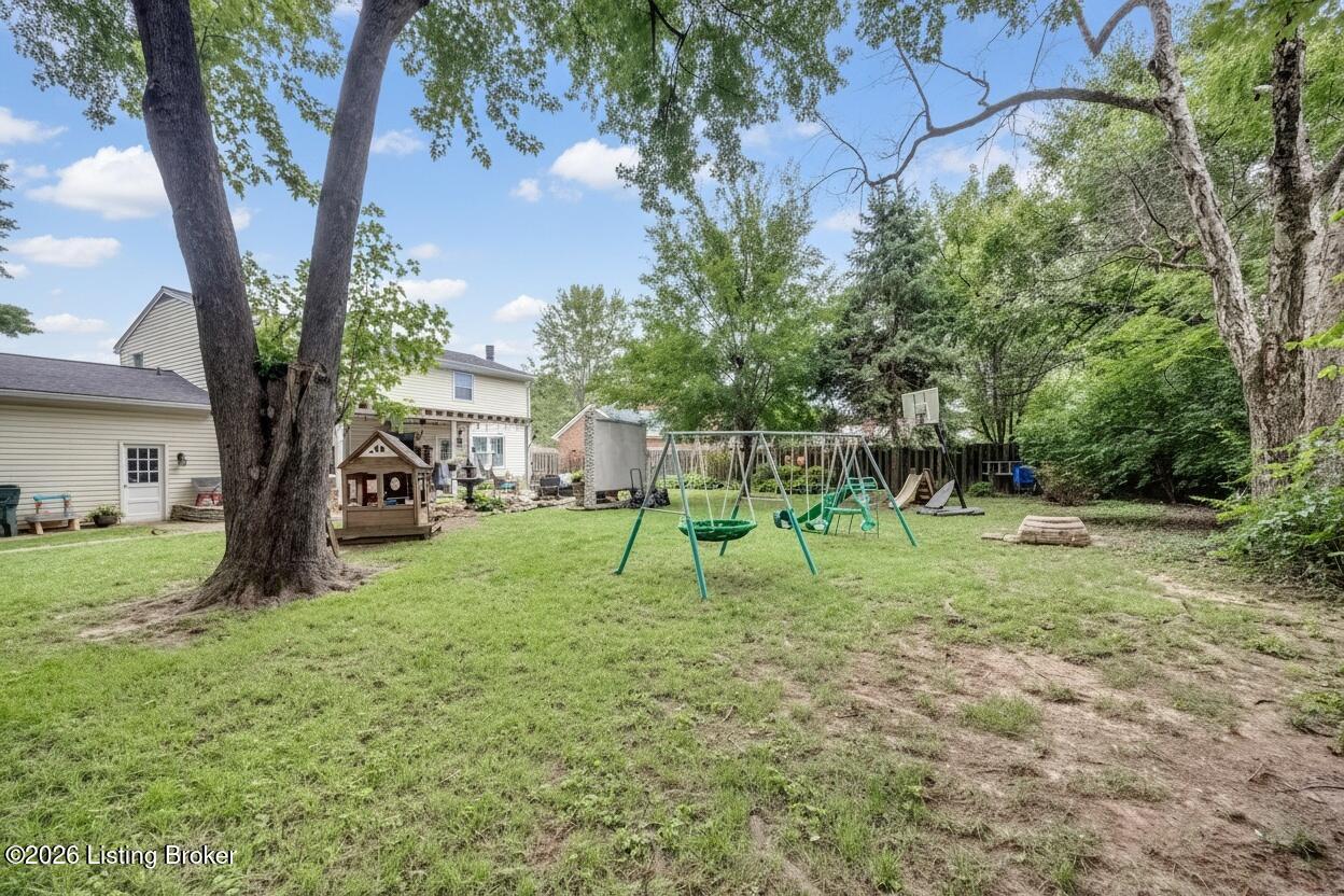 10206 Falling Tree Way Property Photo 32