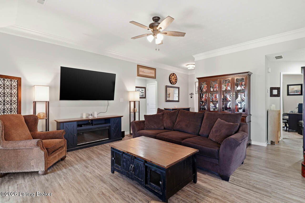 10917 Hidden Trail Ct Property Photo 11