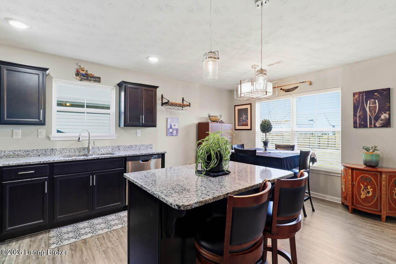 10917 Hidden Trail Ct Property Photo 14