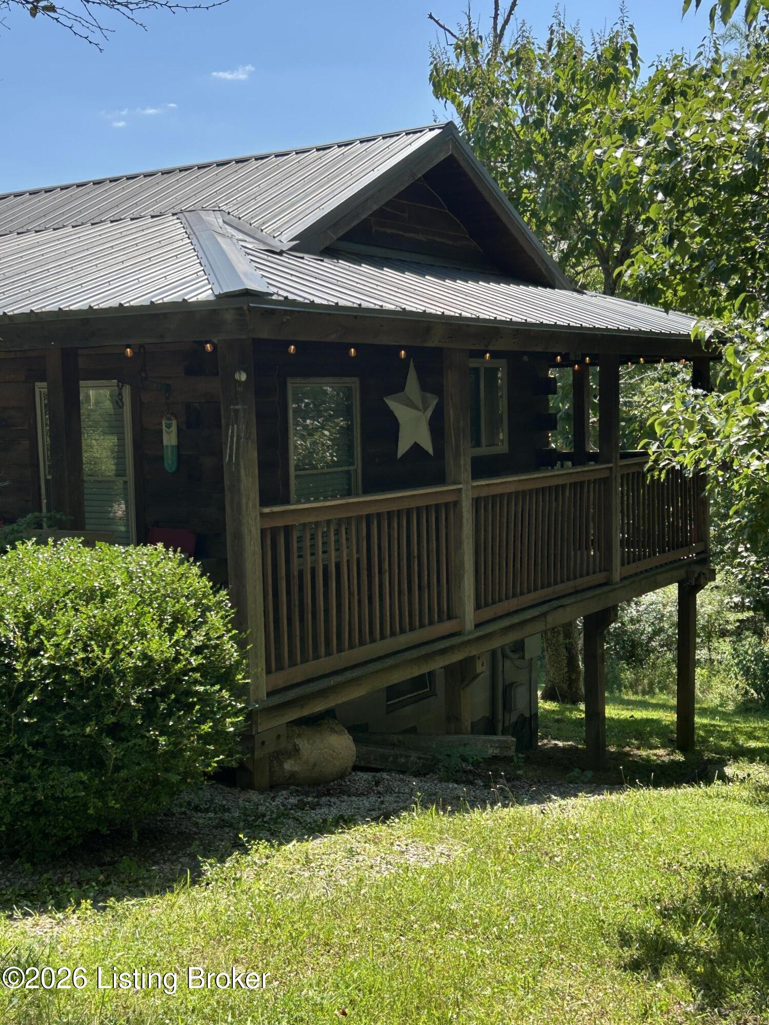 1340 Zen Forest Rd Property Photo 2
