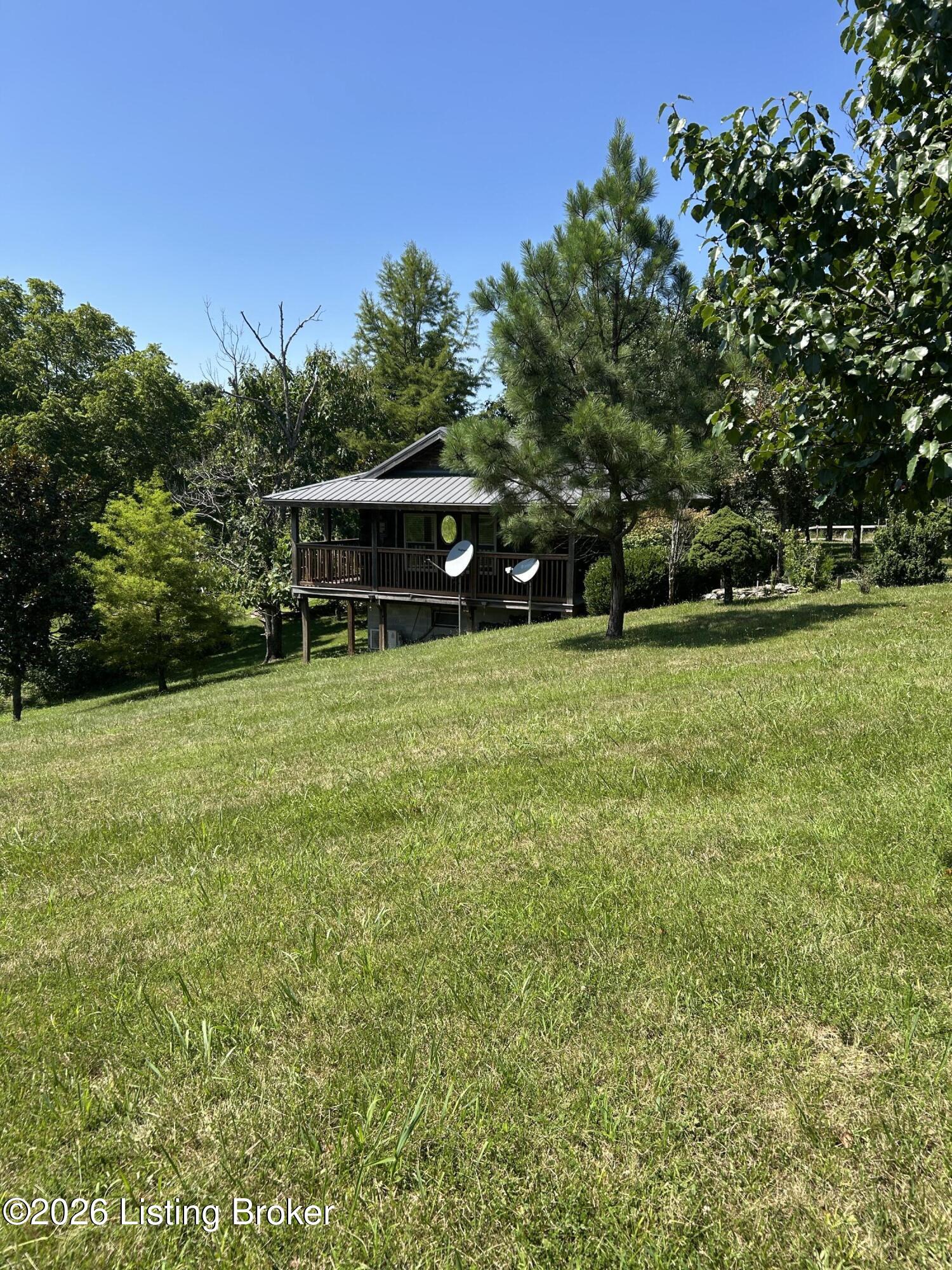 1340 Zen Forest Rd Property Photo 4