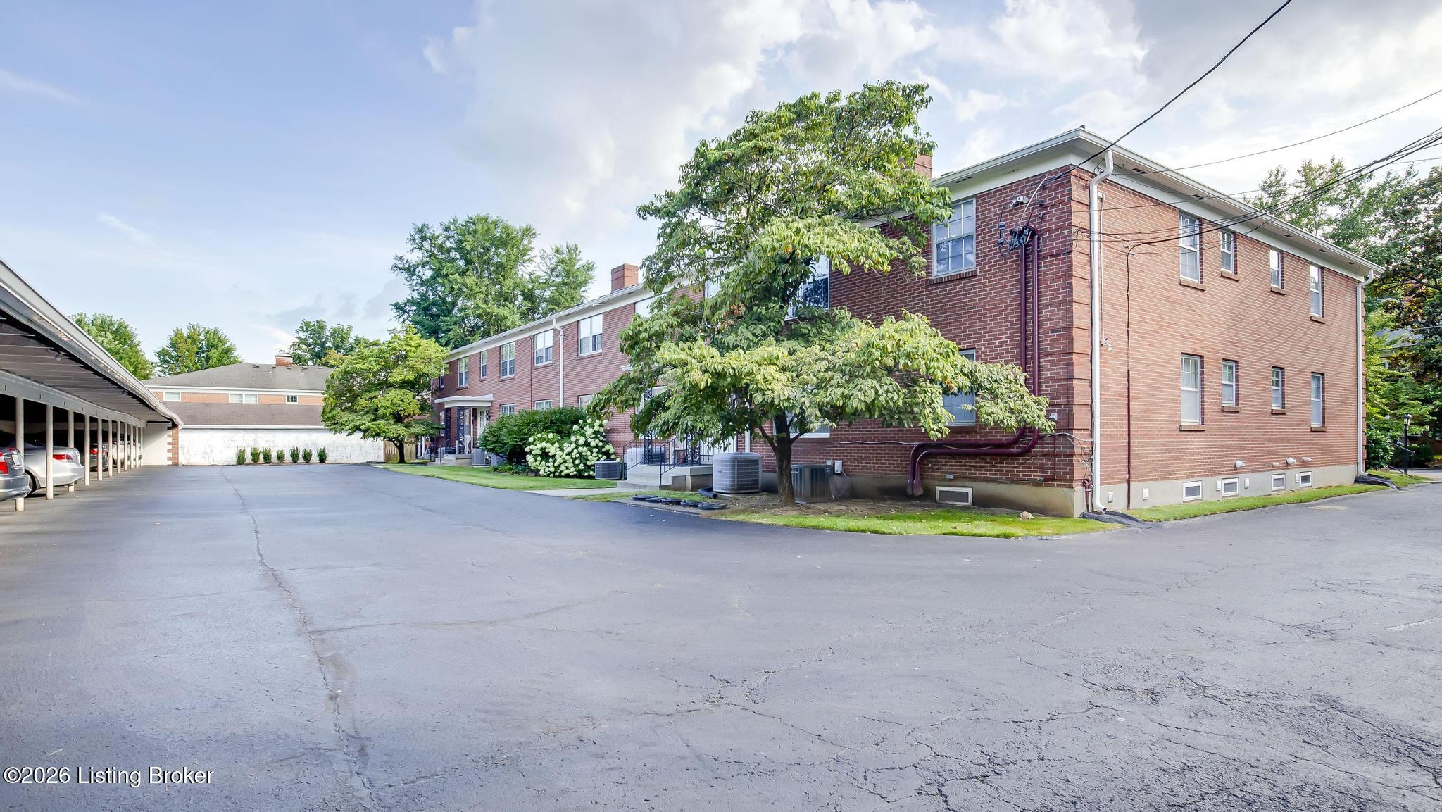265 Leland Ct Apt 3 Property Photo 61