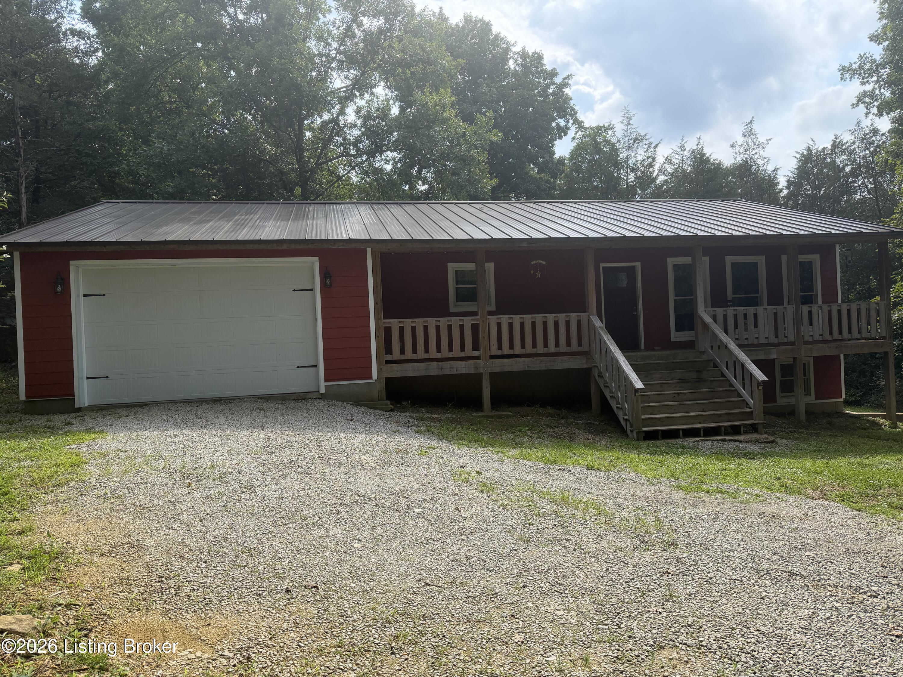 680 Hough Run Rd Property Photo 2