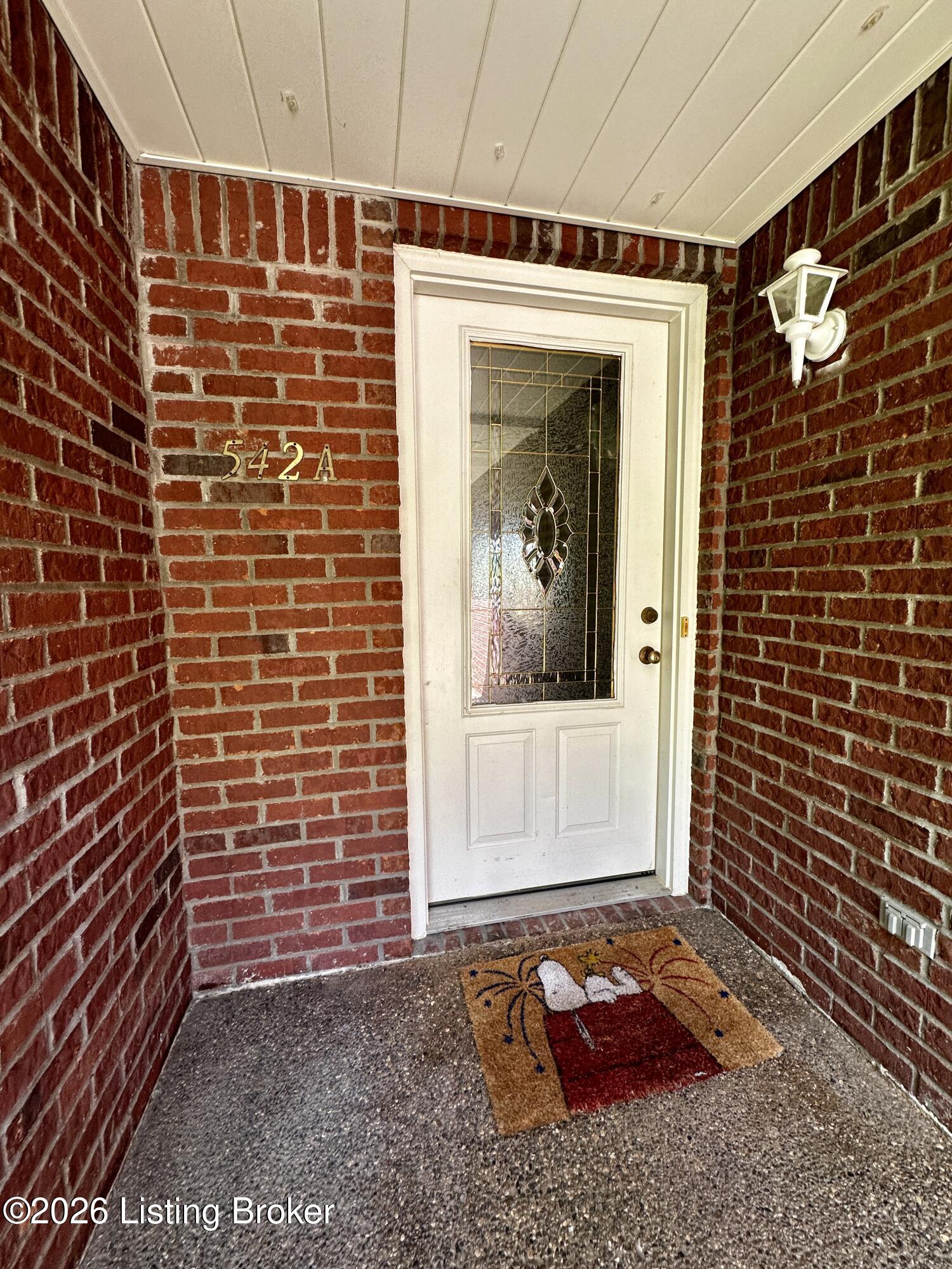 542a Hillcrest Dr Property Photo 6