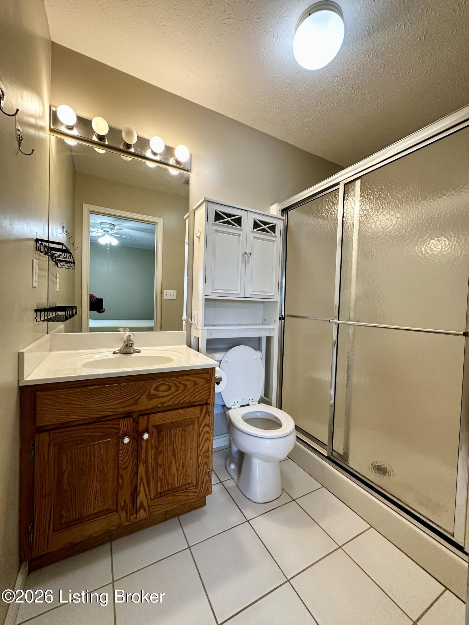 542a Hillcrest Dr Property Photo 19