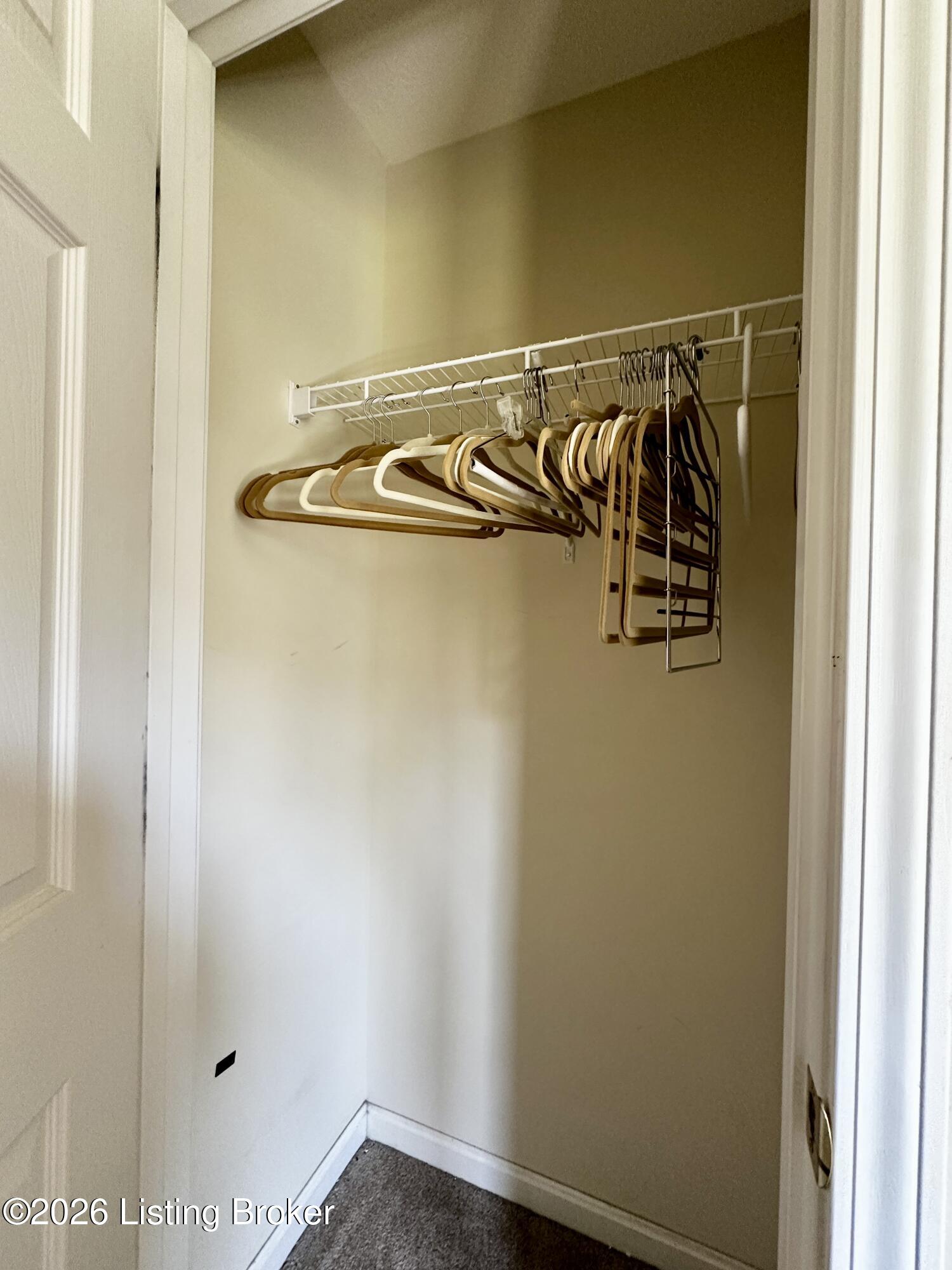 542a Hillcrest Dr Property Photo 21