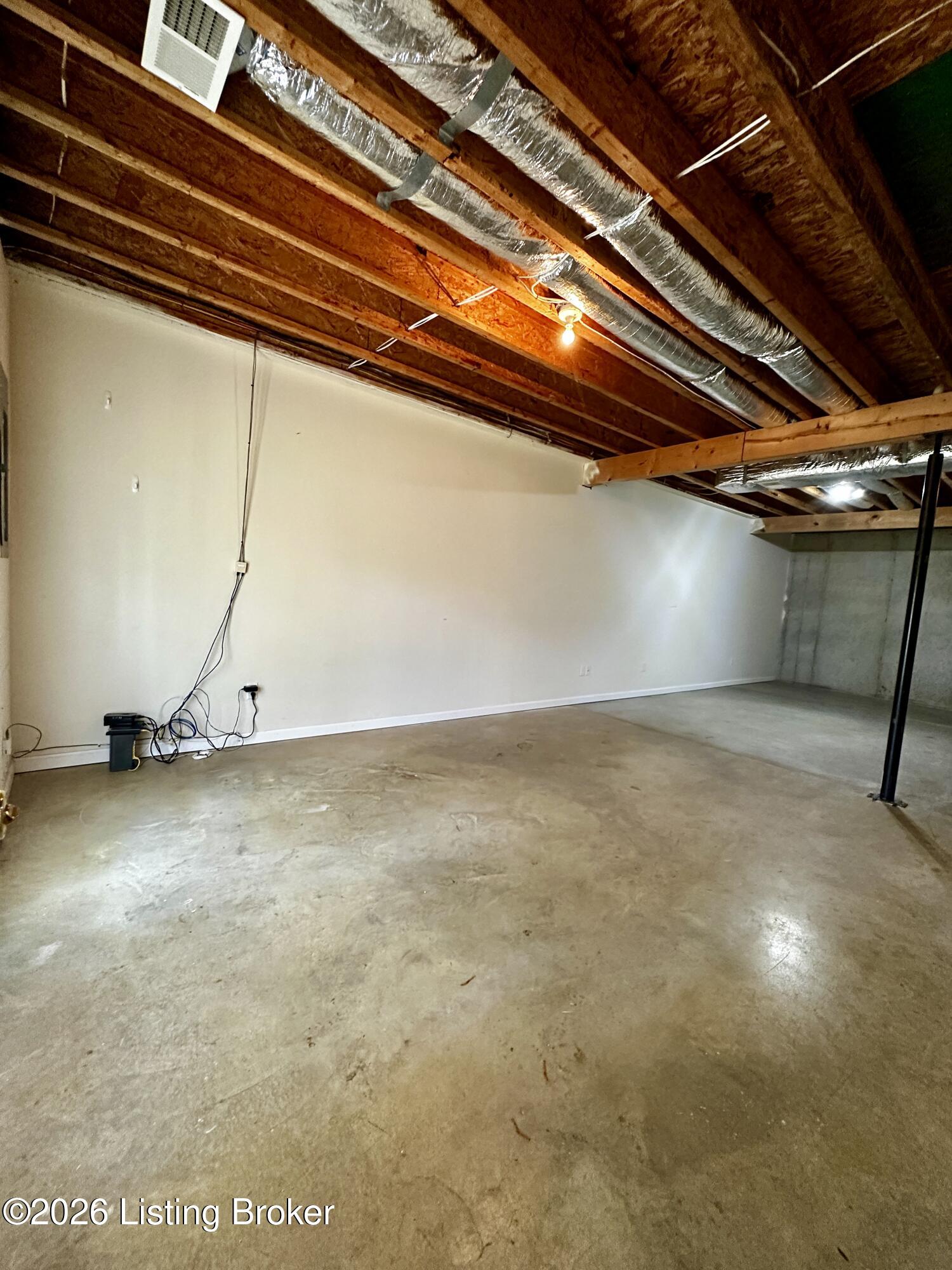 542a Hillcrest Dr Property Photo 26
