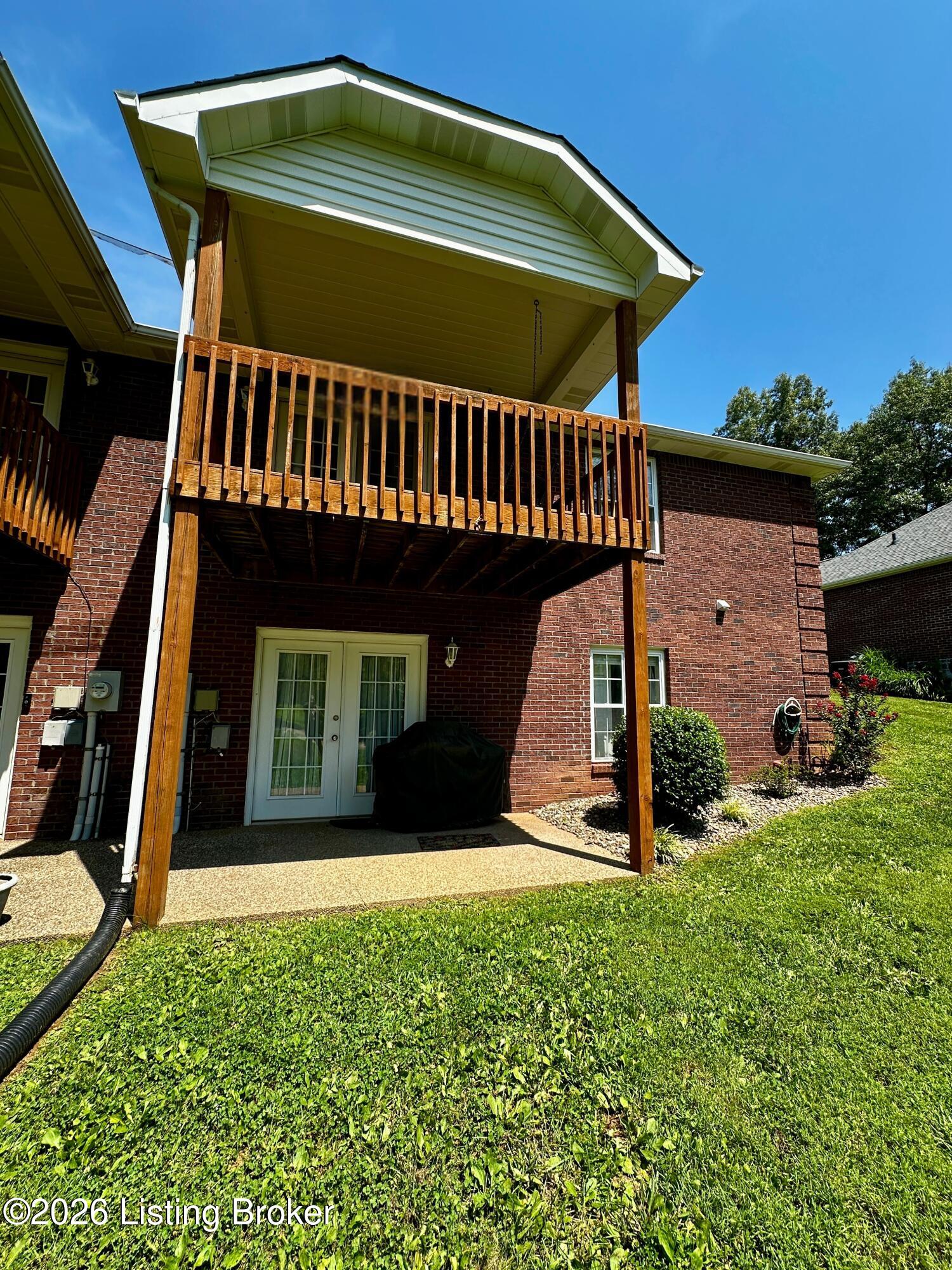 542a Hillcrest Dr Property Photo 41