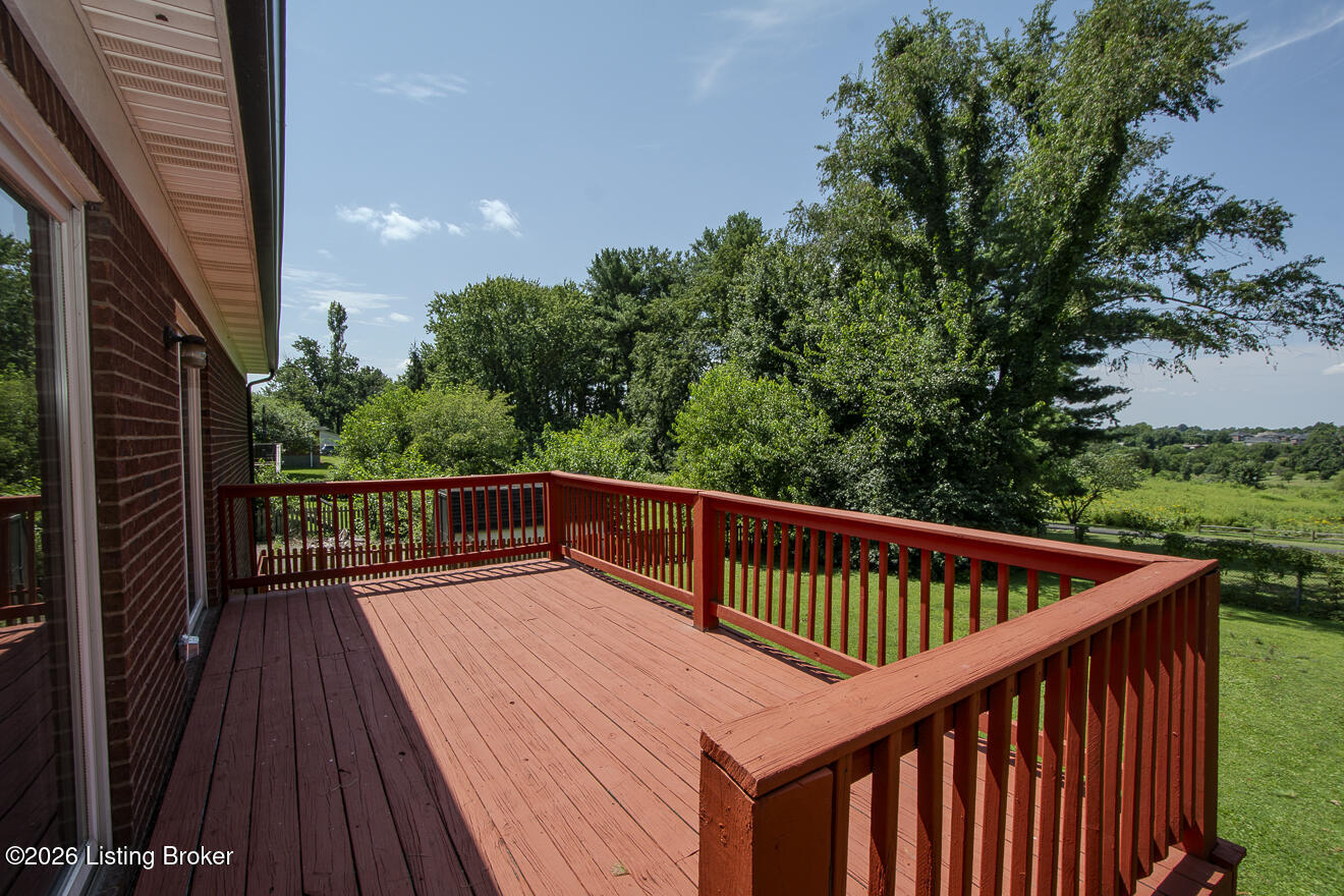 1114 Meadowridge Trail Property Photo 45