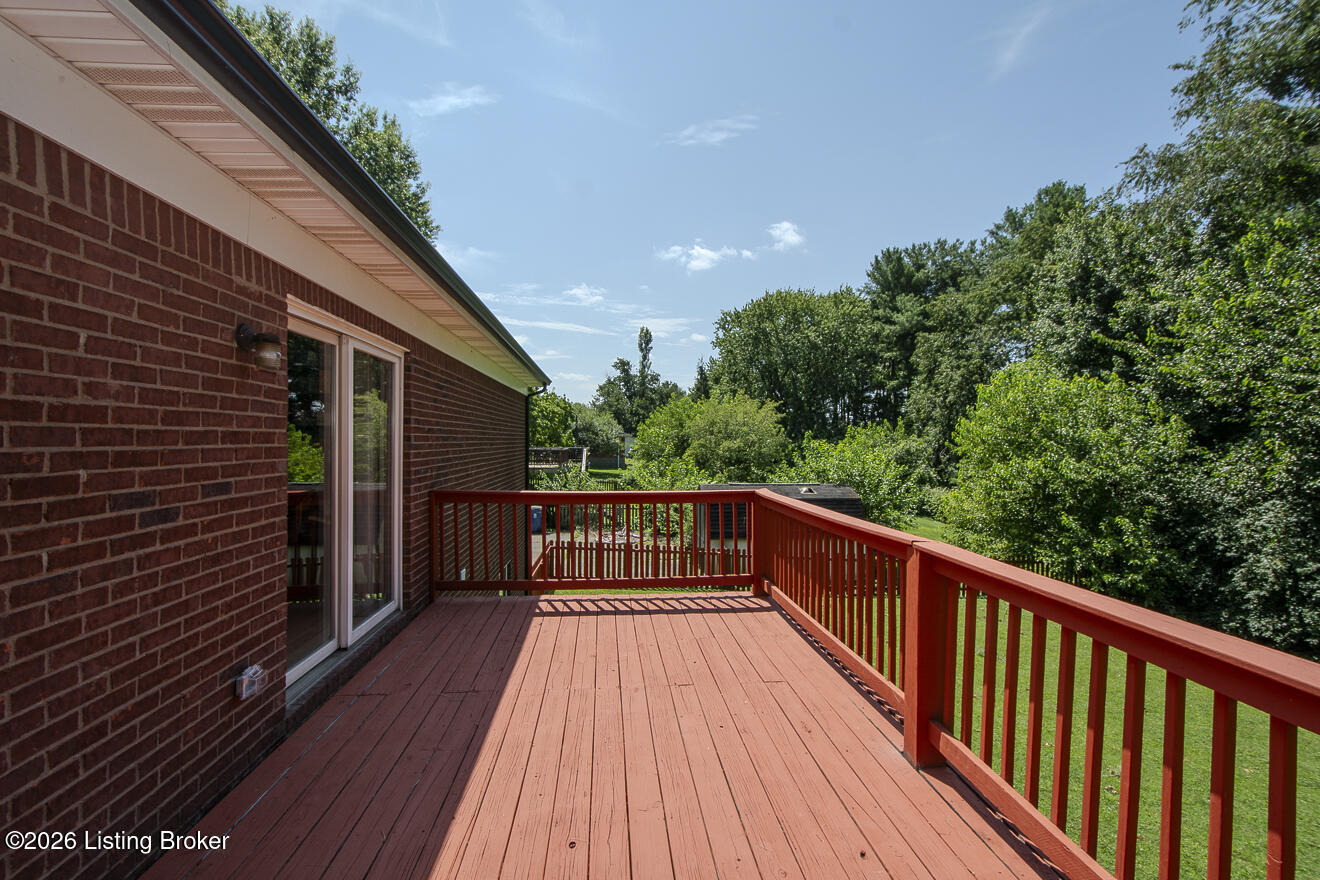 1114 Meadowridge Trail Property Photo 46