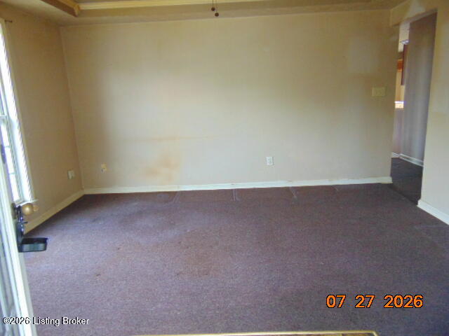 799 Garden Pointe Dr Property Photo 6