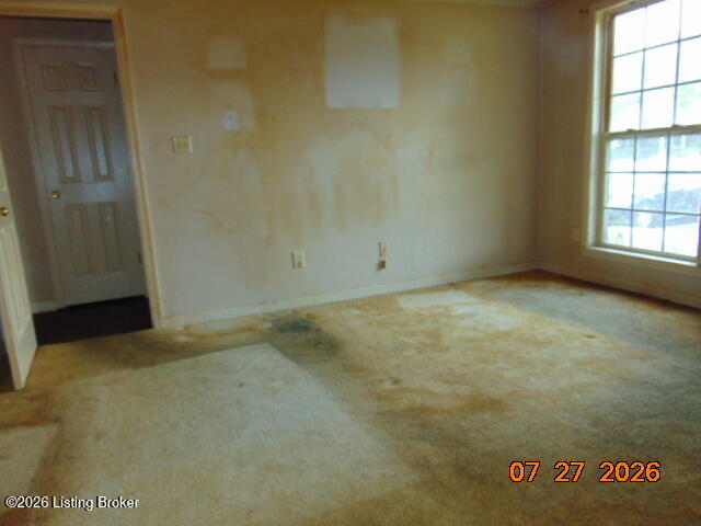 799 Garden Pointe Dr Property Photo 13