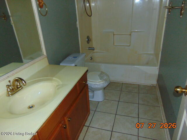 799 Garden Pointe Dr Property Photo 16