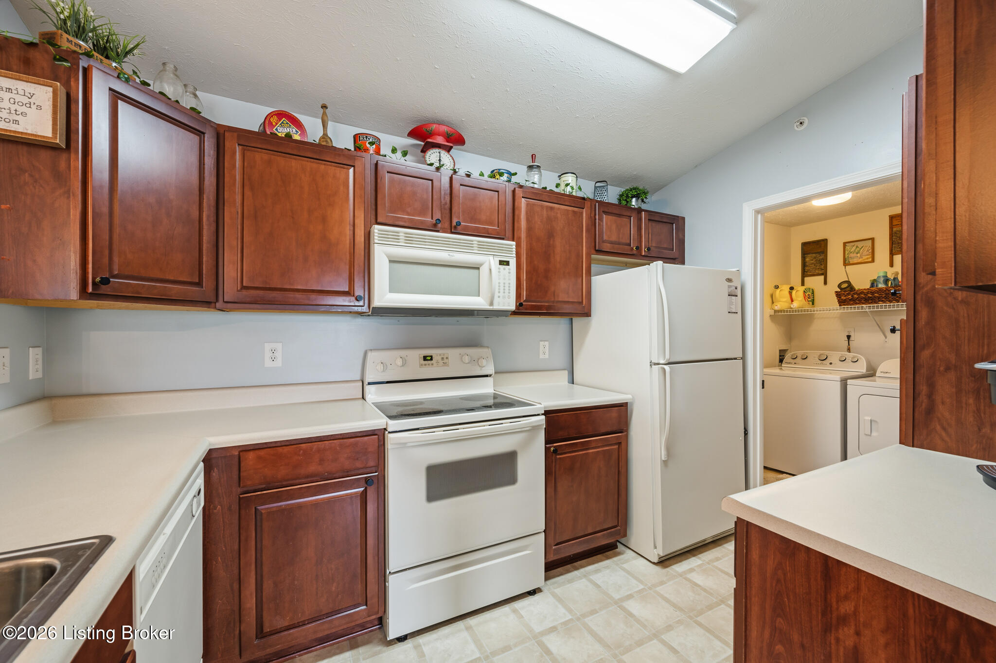 6501 Matalin Pl 309 Property Photo 19