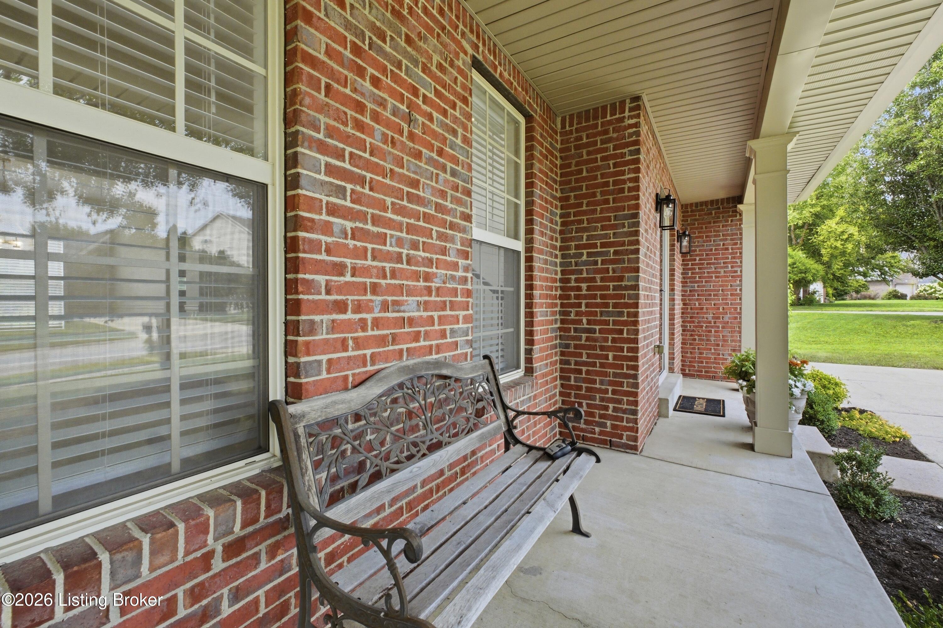 15424 Beckley Hills Dr Property Photo 2